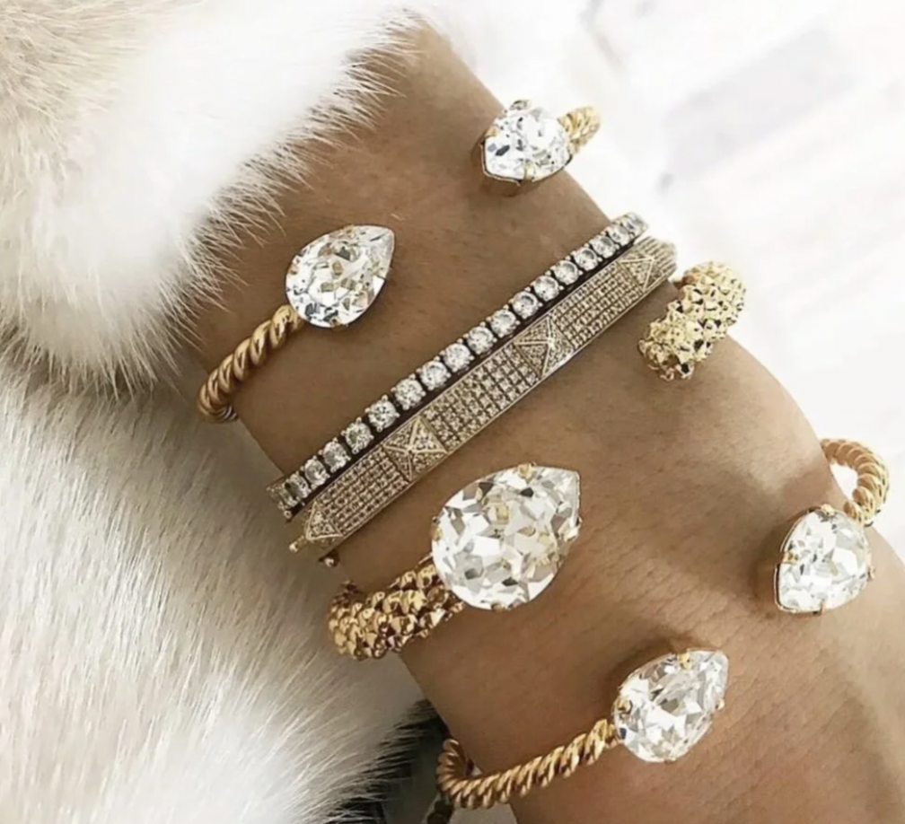 C SVEDBOM CRYSTAL BANGLE