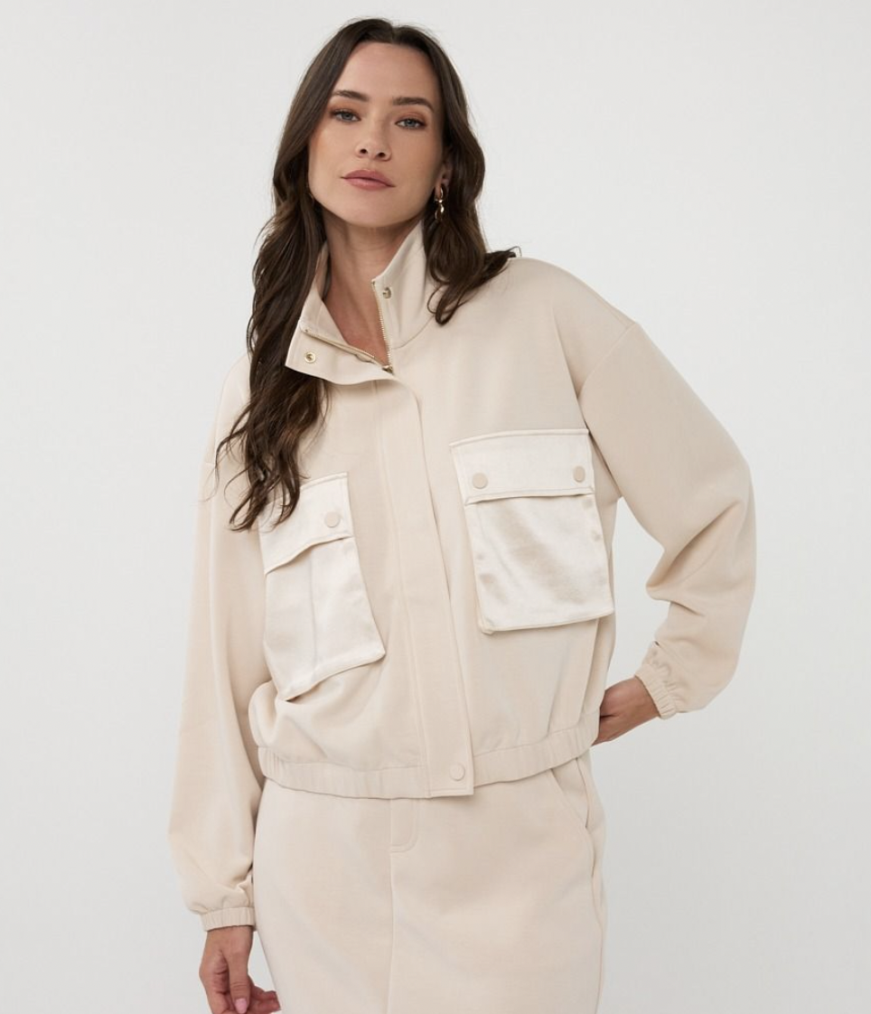 EMER CREAM AND SATIN POCKET JACKET