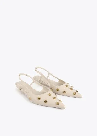 high-heel-shoes-with-studs (1).jpg