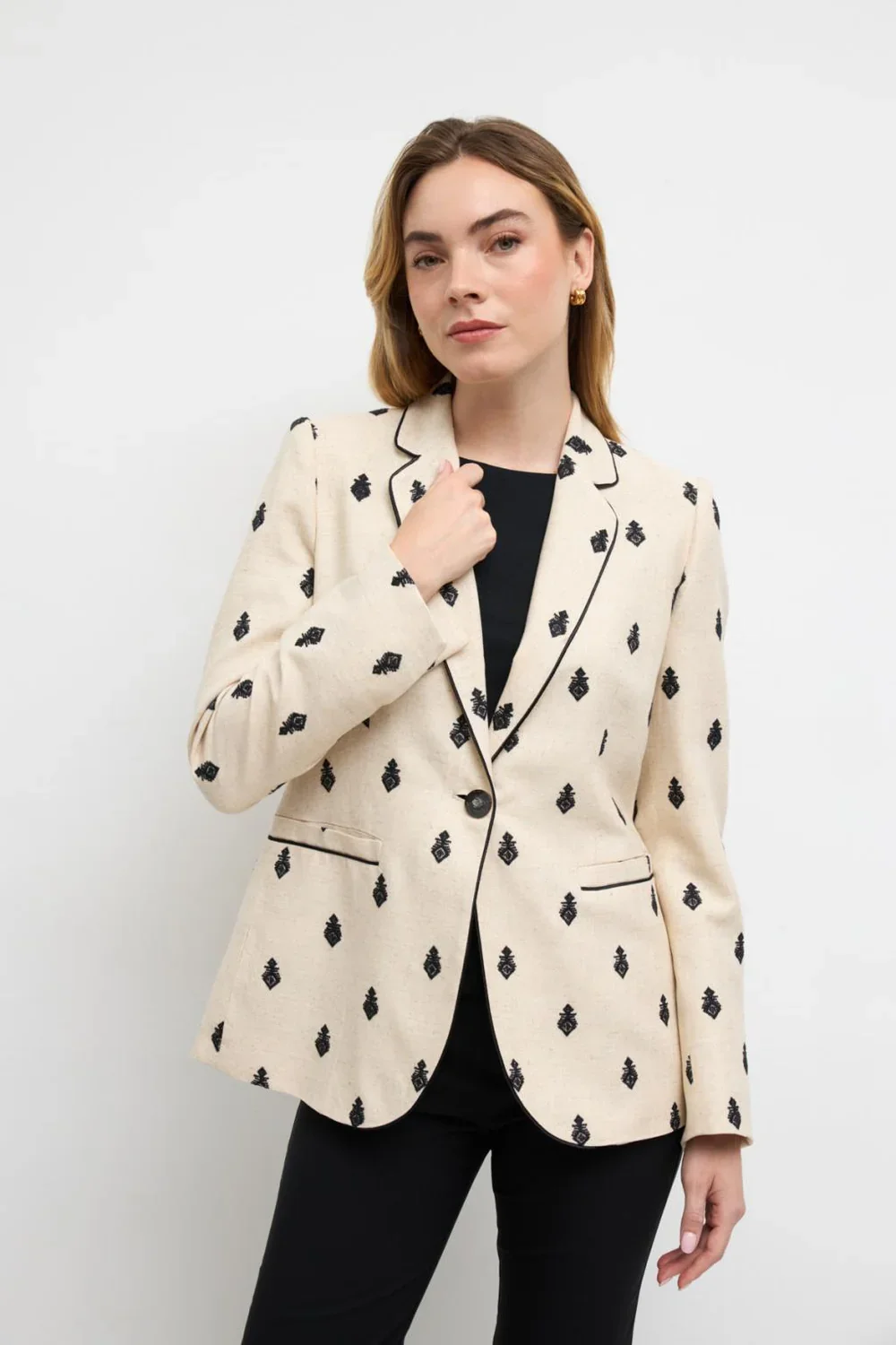 ALMONTE LINEN EMBROIDERED BLAZER