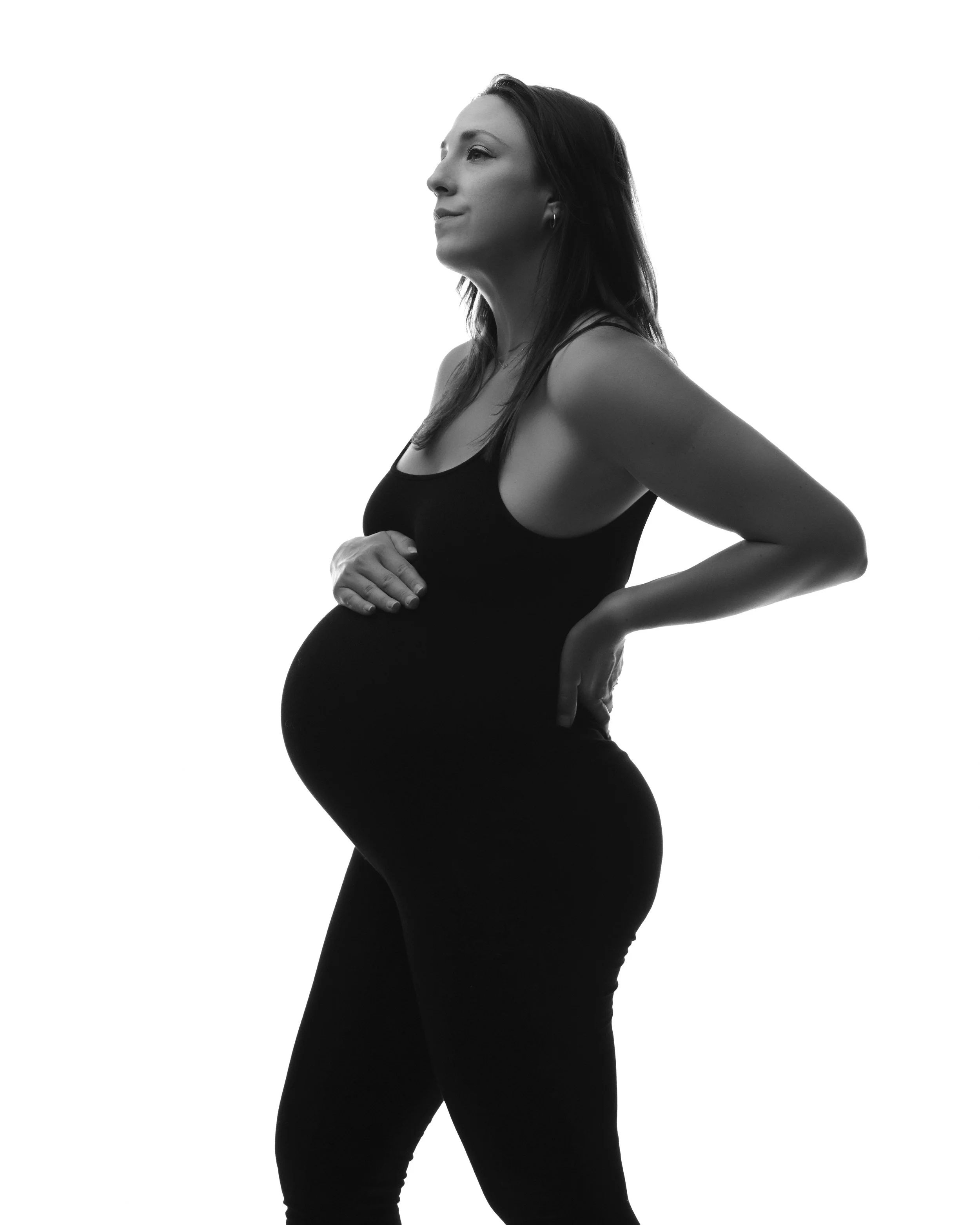 Photograph your pregnancy.