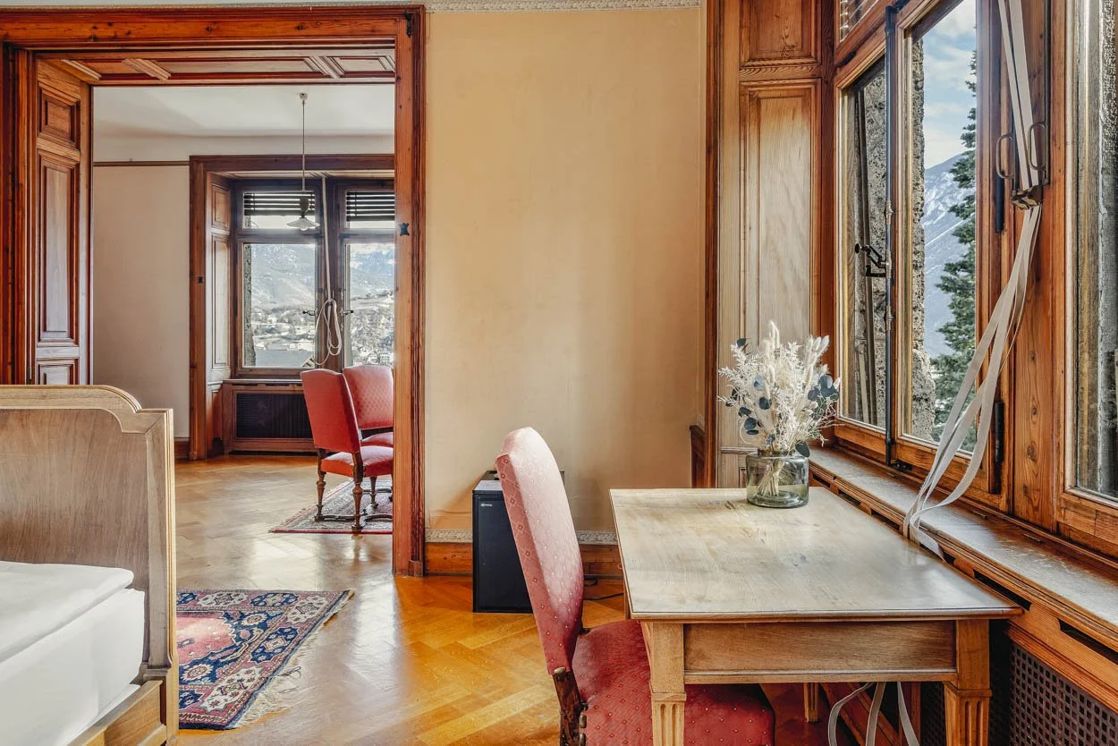 Une chambre au Chateau Mercier de Sierre