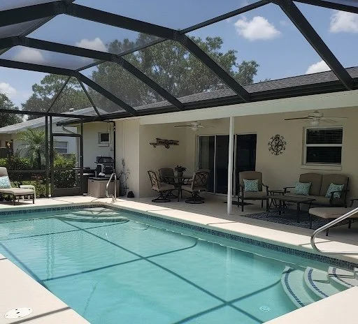 Weekly Pool Cleaning vs. One-Time Cleanings: What’s Better for Spring Hill and Brooksville Homeowners?