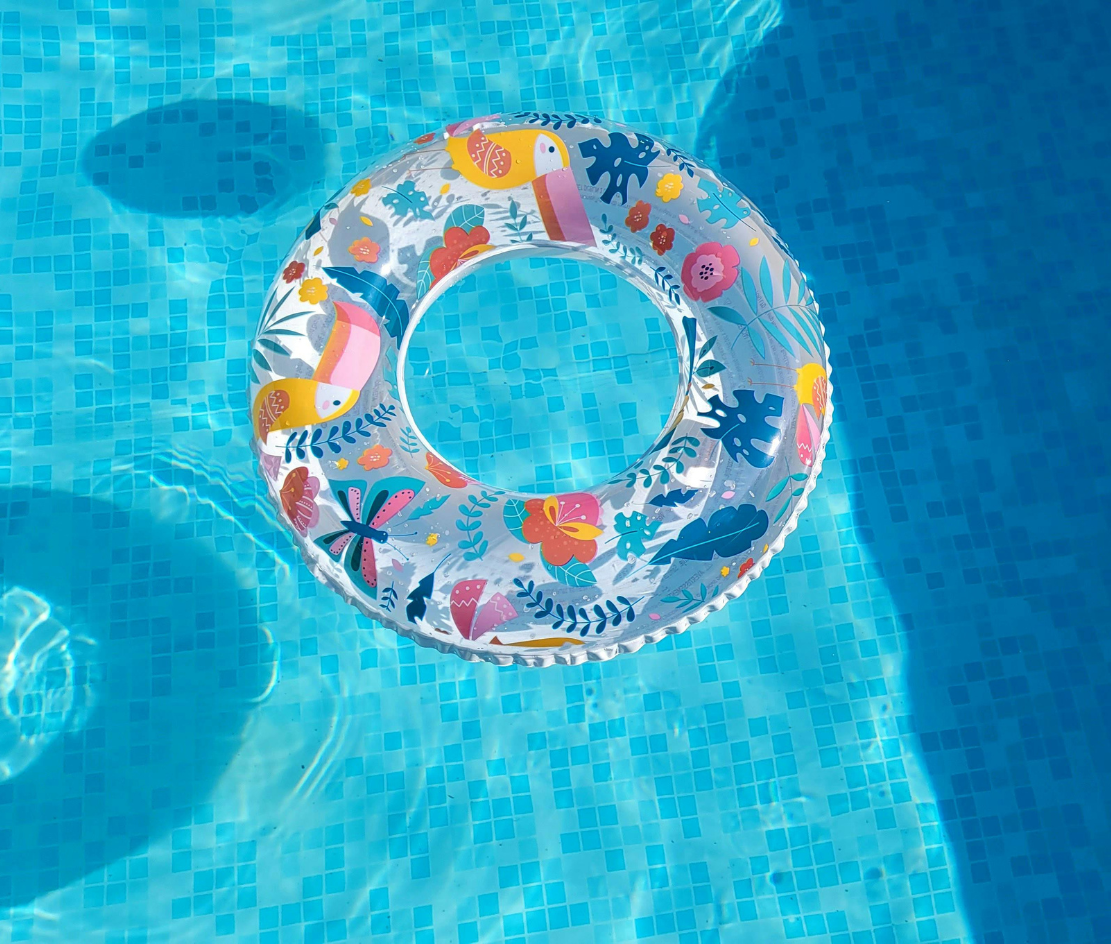 Common Pool Problems Prevented by Weekly Pool Cleaning