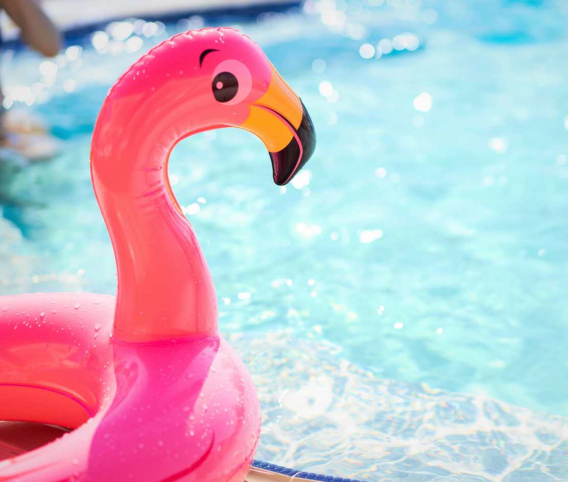 7 Reasons Homeowners in Brooksville Choose Weekly Pool Service