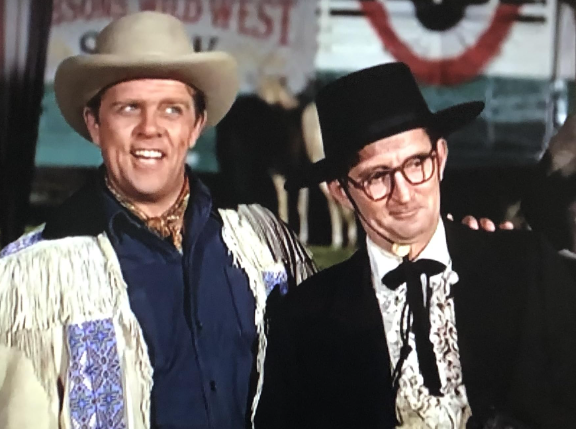 Wyatt Earp rides Again