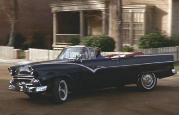 Aunt Bee Learns to Drive