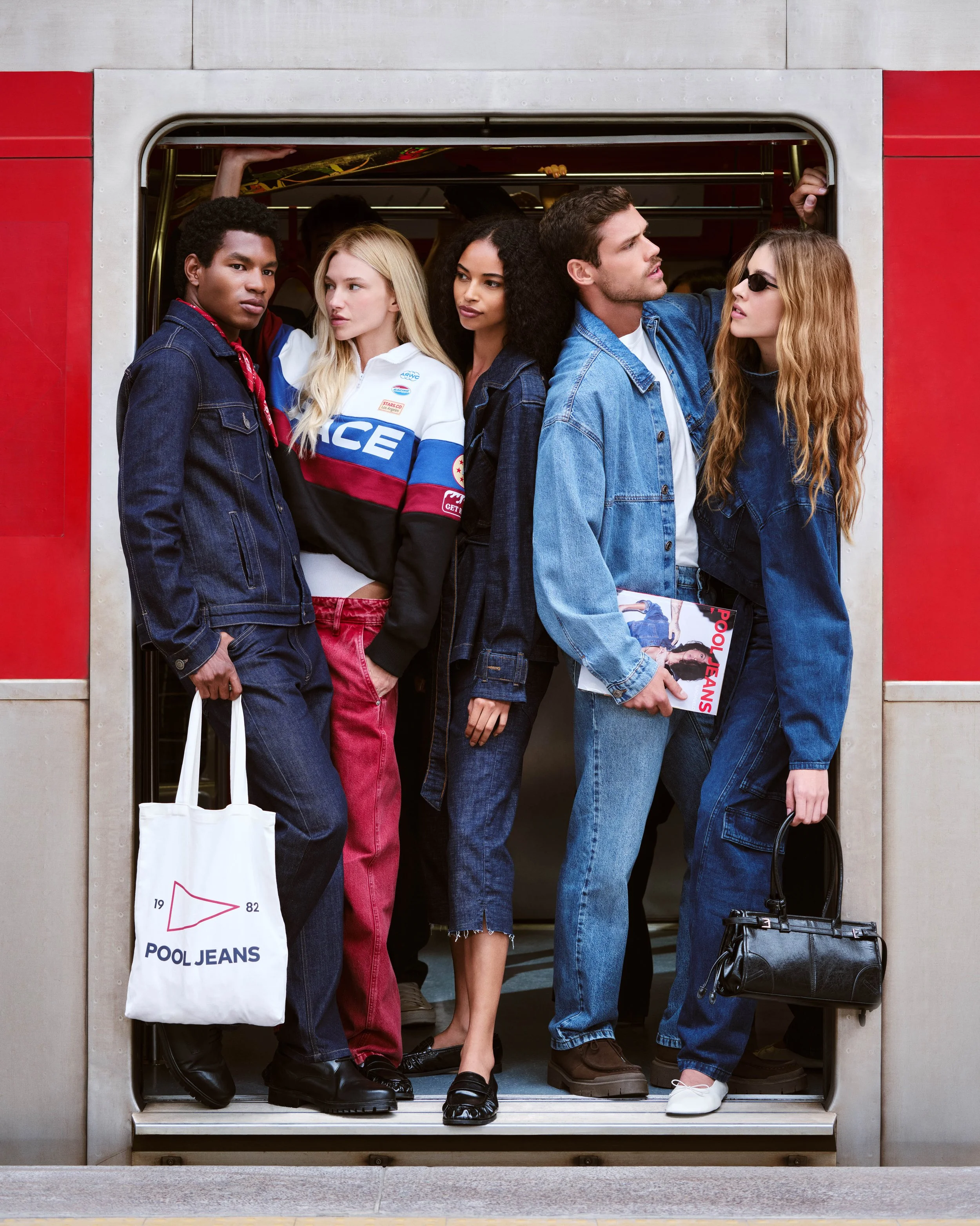 Riachuelo Pool Jeans Campaign