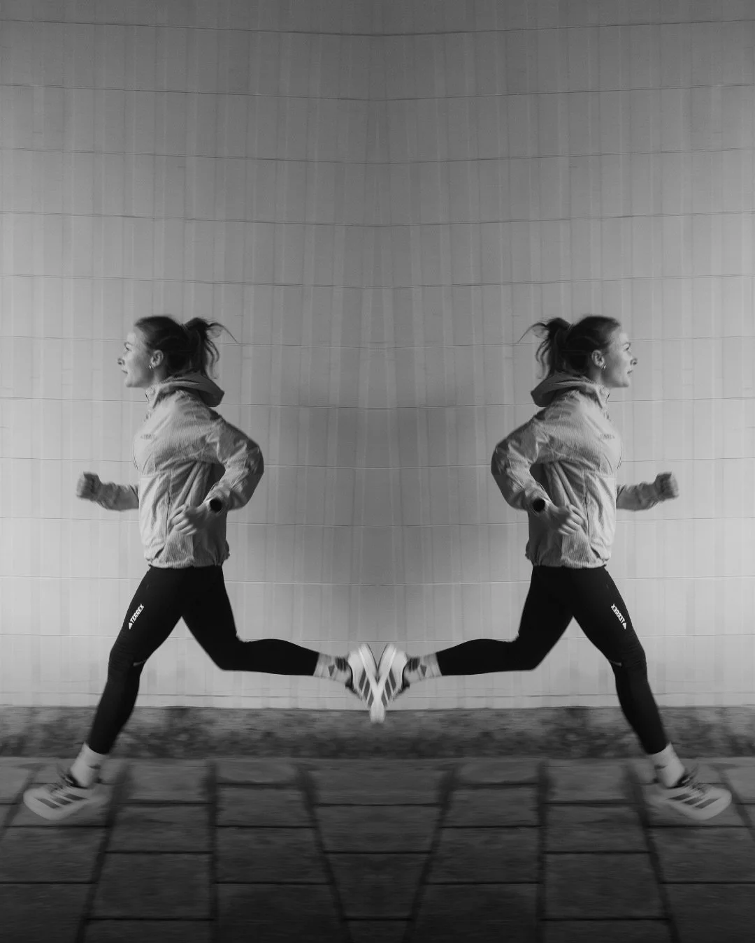 Unterwegs mit @cajaschoepf 🏃🏻&zwj;♀️

#running #urban #adidasterrex #photography