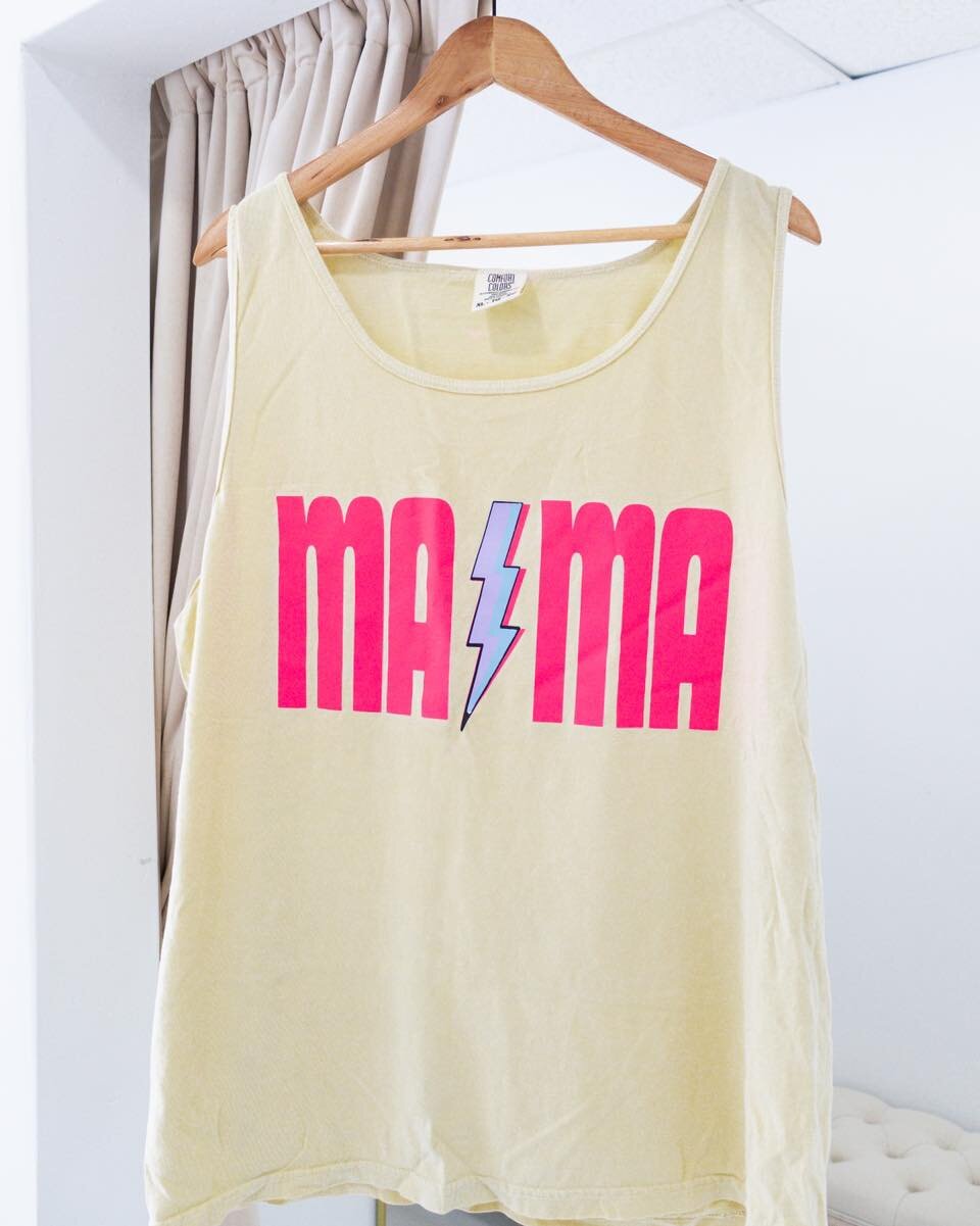 𝐓𝐮𝐞𝐬𝐝𝐚𝐲 𝐃𝐑𝐎𝐏 ⤵️💙✨

Mama Summer Tank

Order now at https://www.shopsimplybree.com/shop/p/546itwdo0zb8gix546ql1wkd93oavs 🛍️ 

Tune into our social accounts for a brand new design drop every other Tuesday at 7 p.m.

#shopsimplybree #shoploc