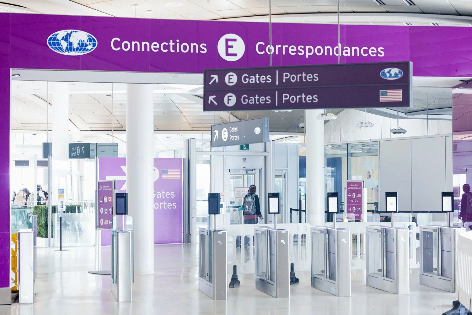 YYZ Missed Connection: A Tale of Adventure and Heroism!