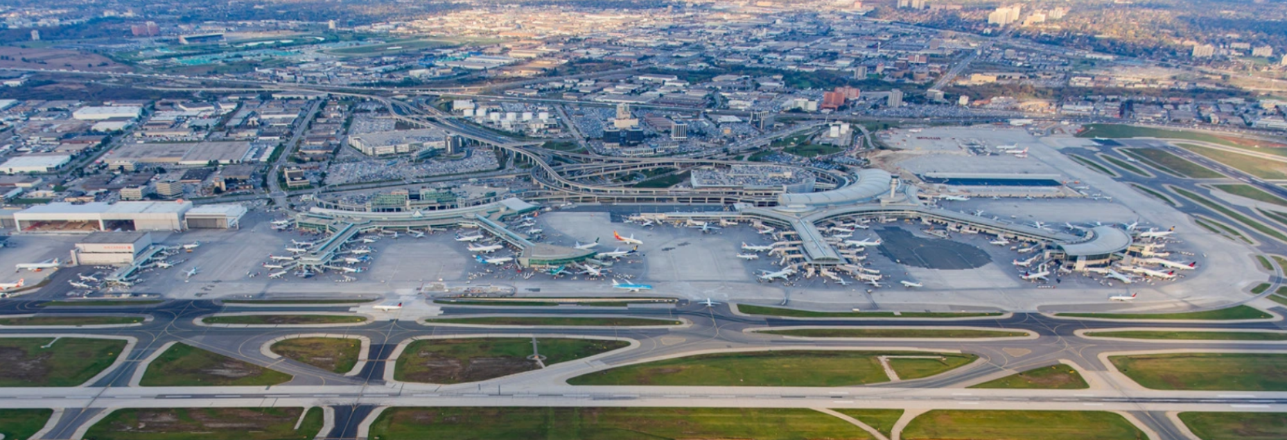 Toronto Pearson Strikes Gold in Accessibility!