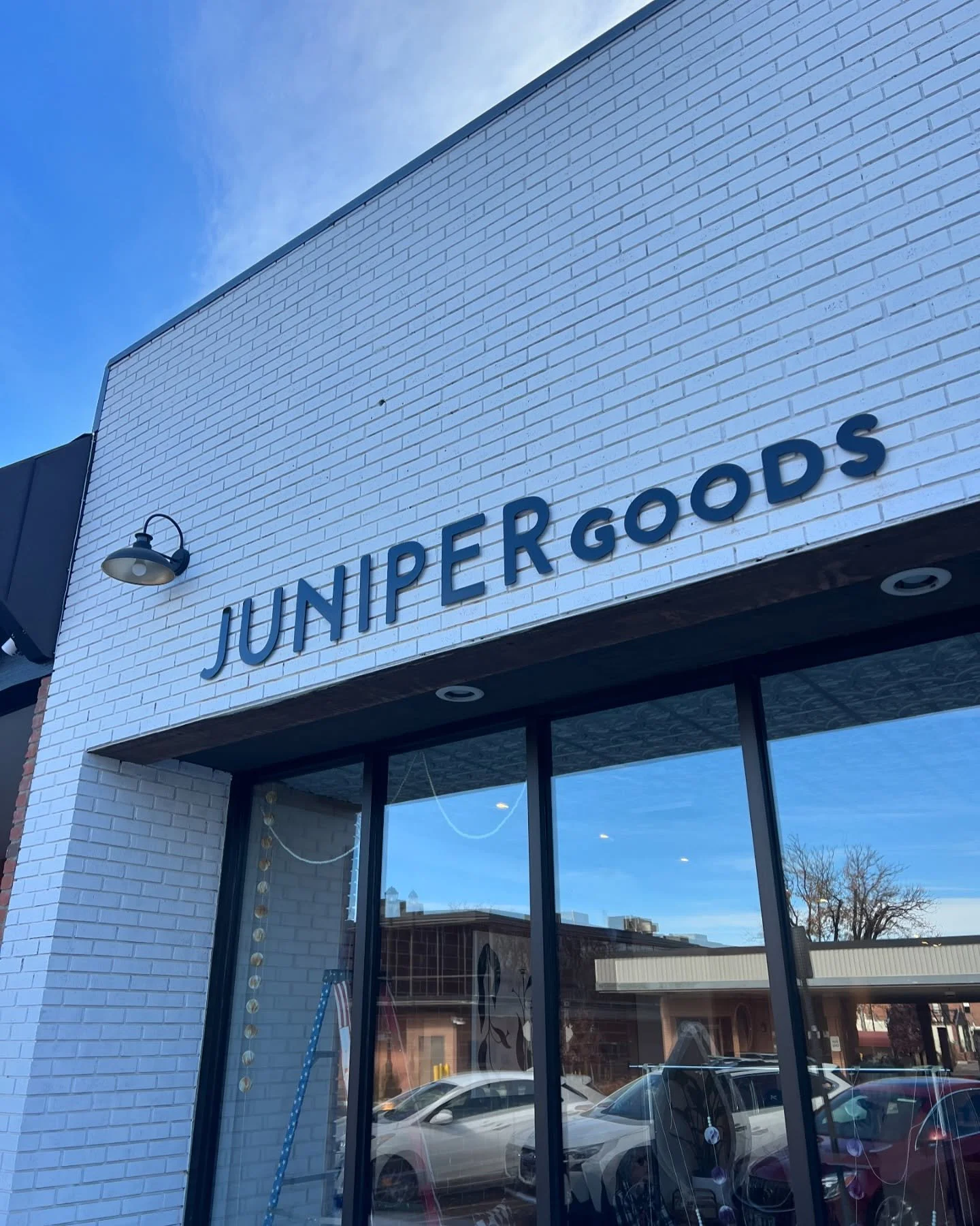 This is your sign to meet a friend for a coffee. ☕️