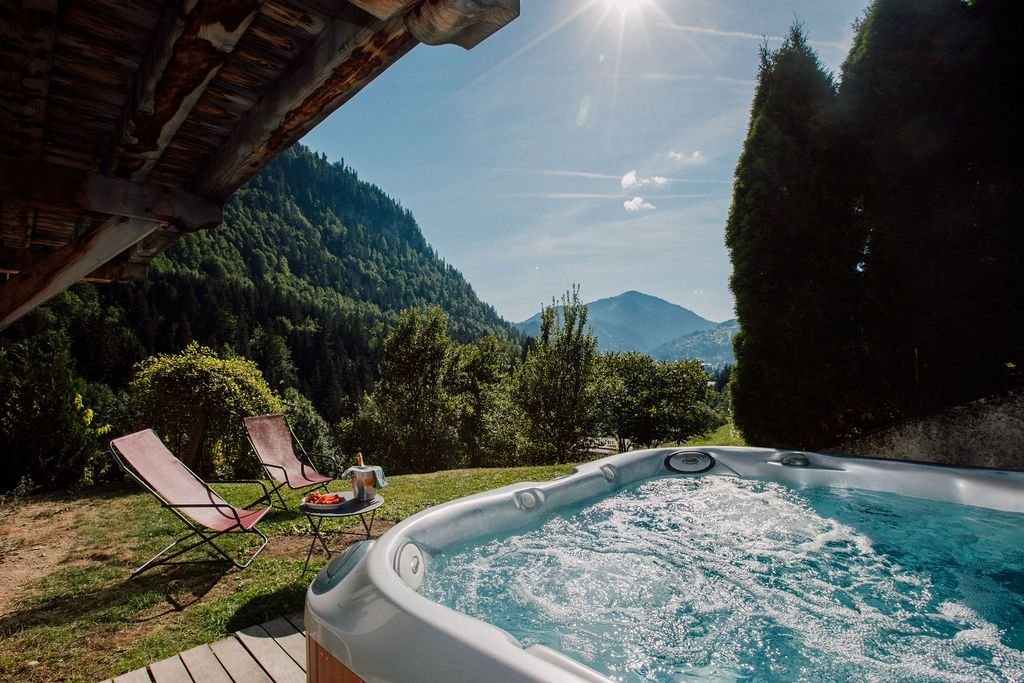 hottub.jpeg