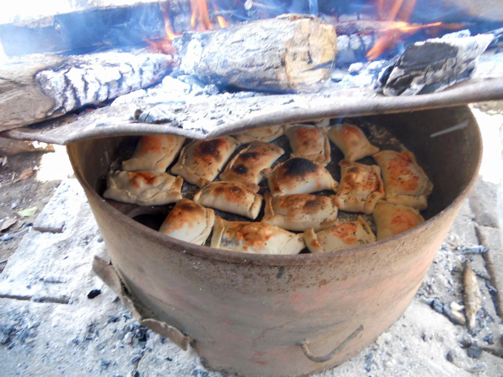 empanadas de horno.jpeg