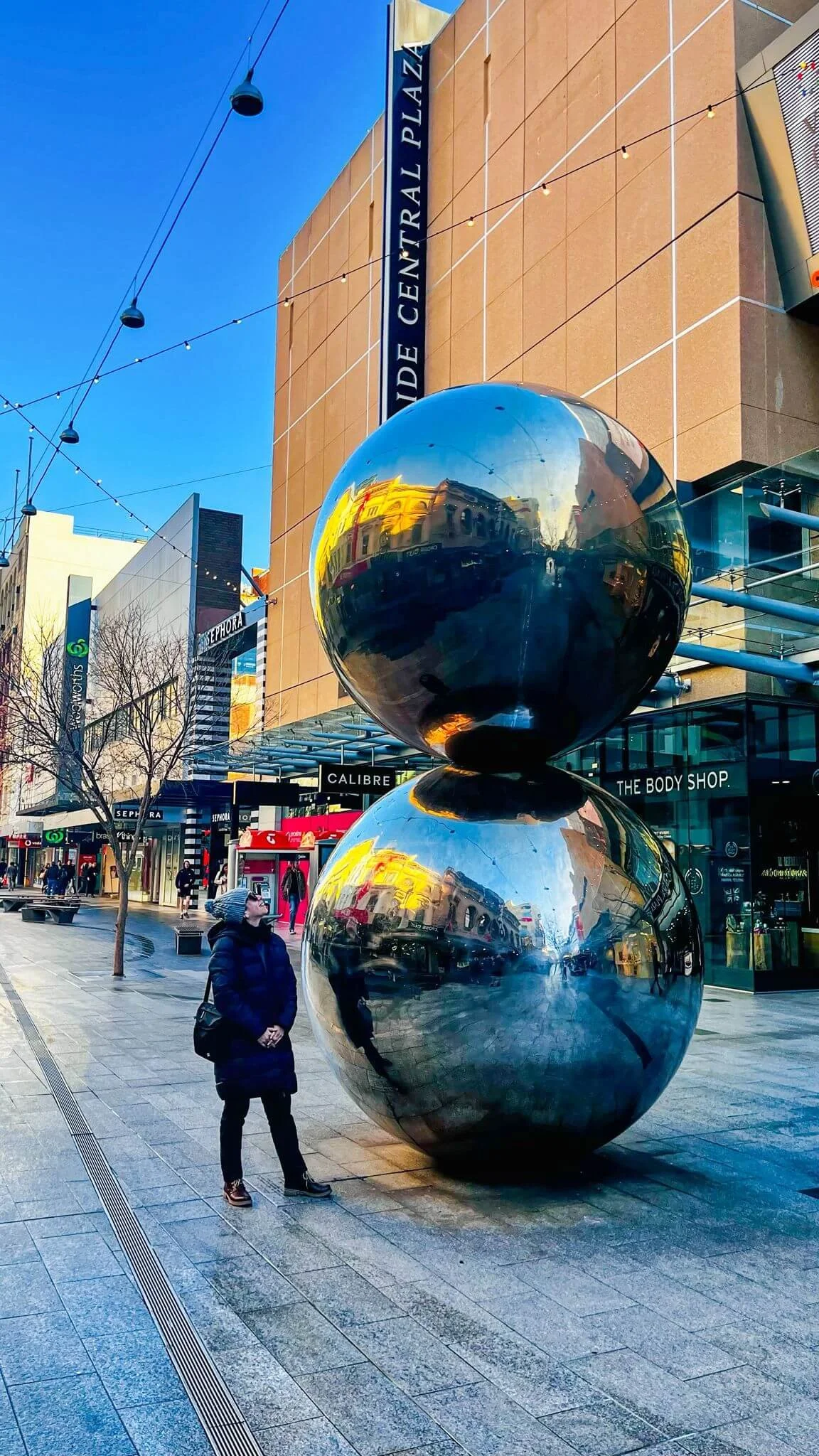 The-Mall-Balls-Statue-Adelaide.jpeg