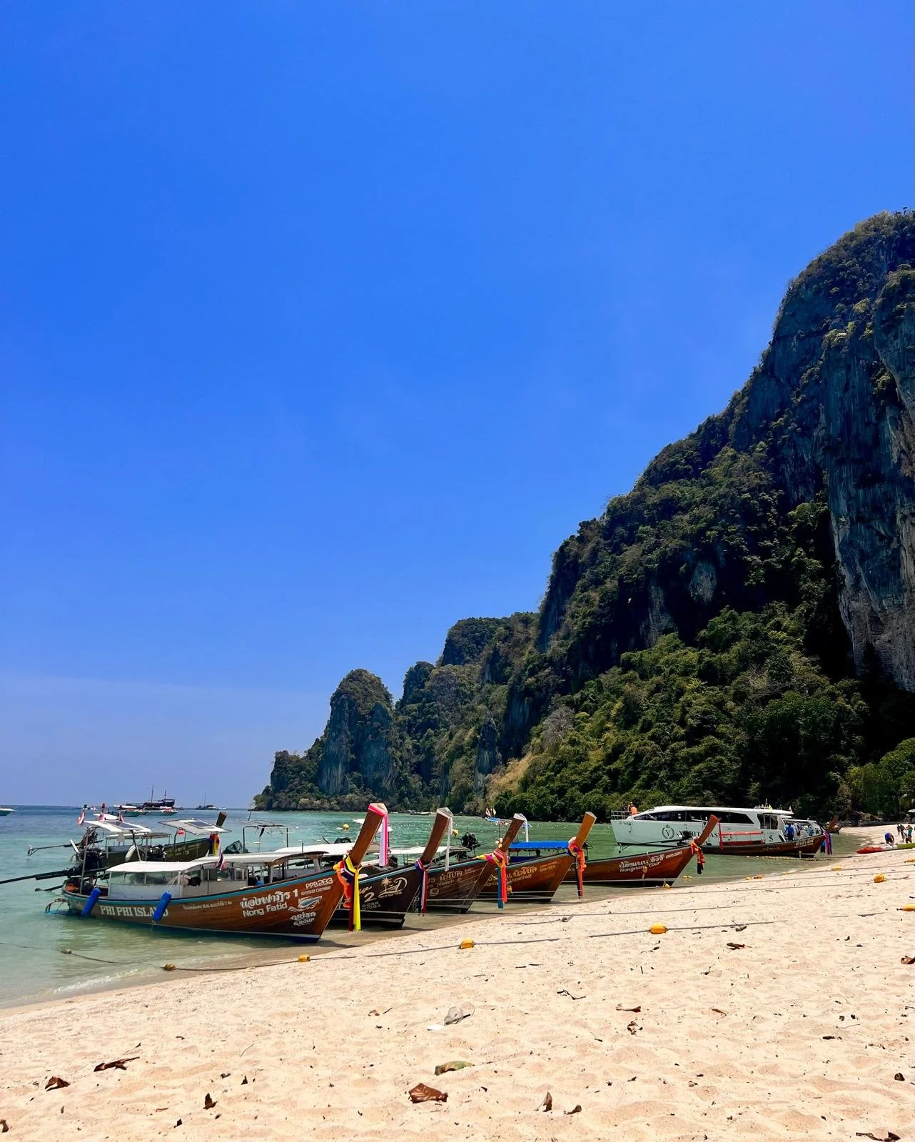 tonsai-beach-en-tailandia.jpeg