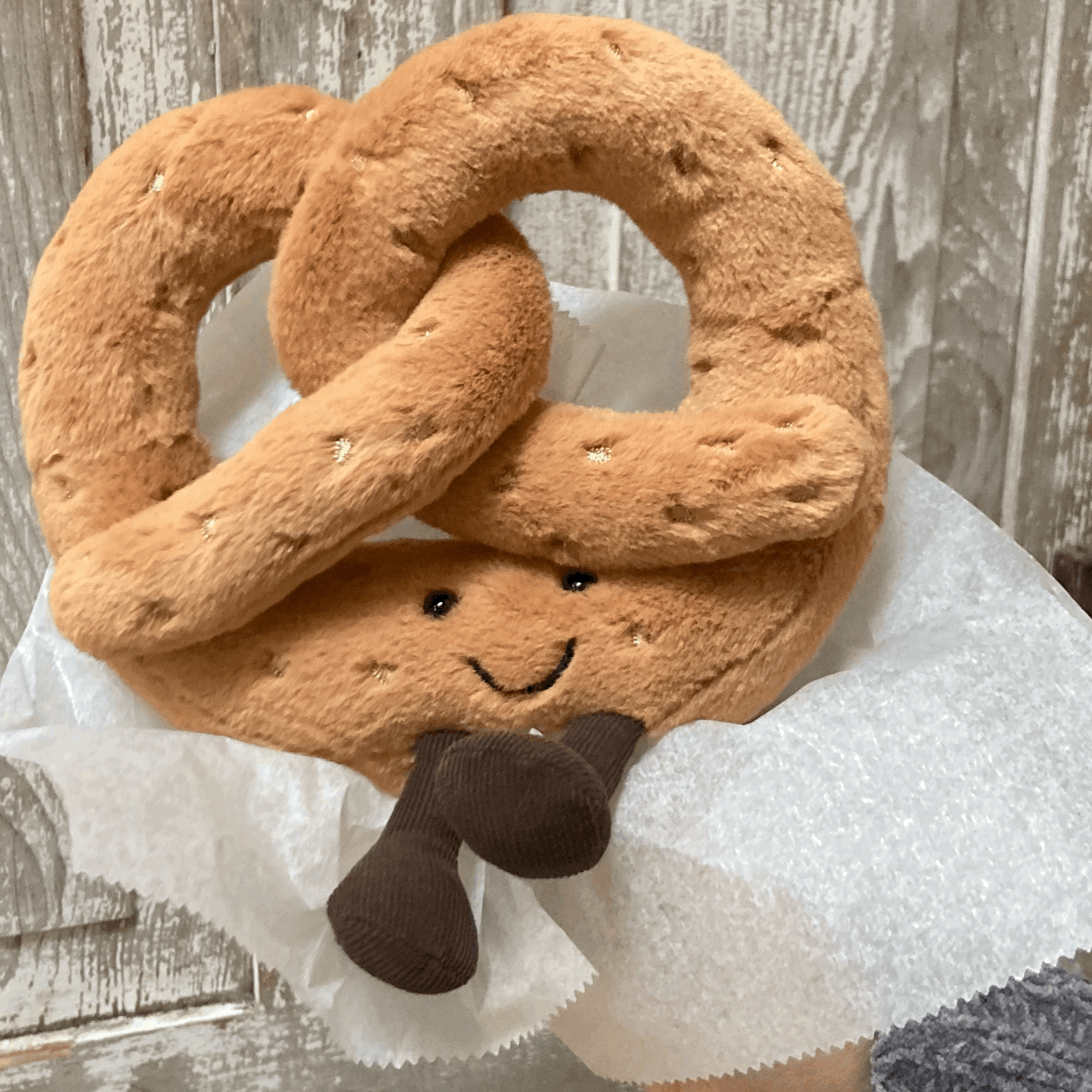 Amuseables Pretzel