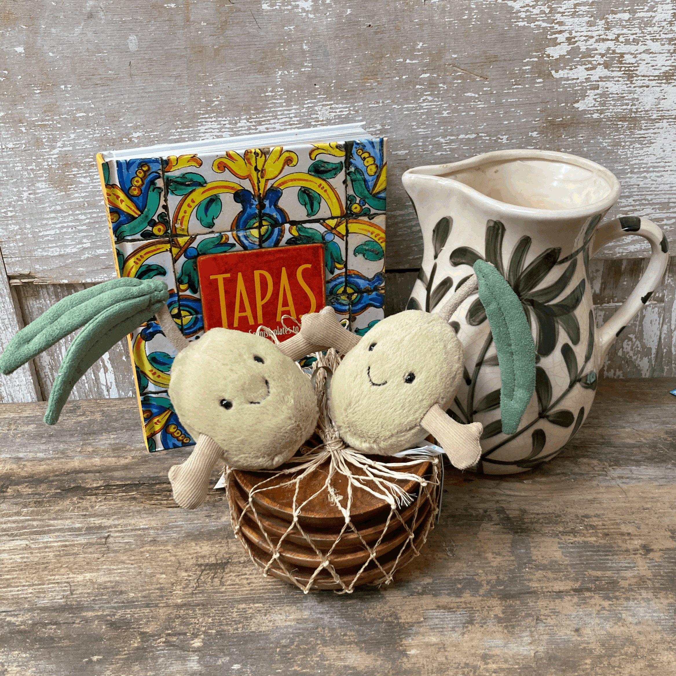 Amuseables Pair of Olives