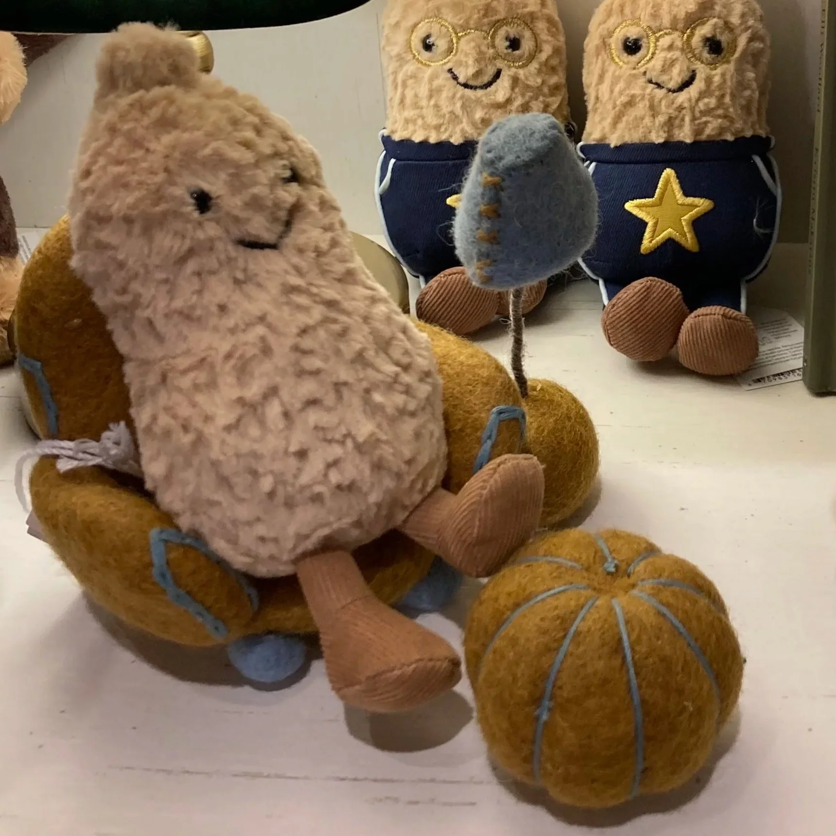 Amuseable Peanut