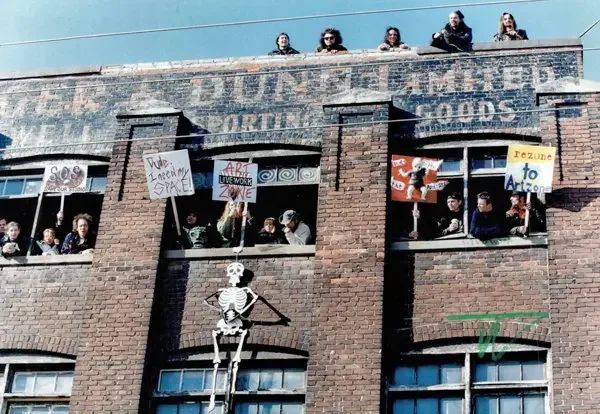 one-columbus-lofts-Tenants Barricade To Stop Eviction.webp