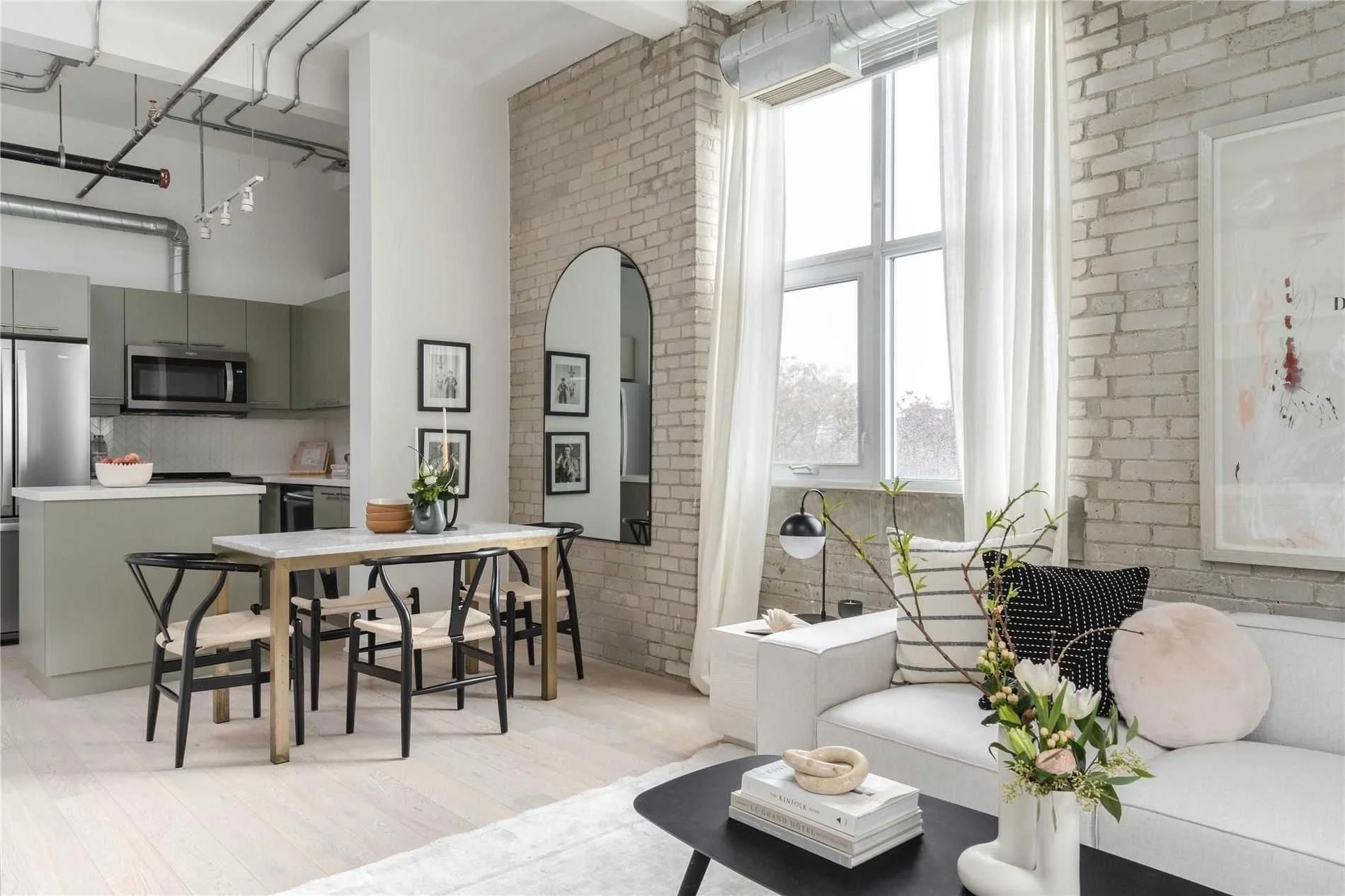 Chocolate Company Lofts Toronto Unit 426.jpg