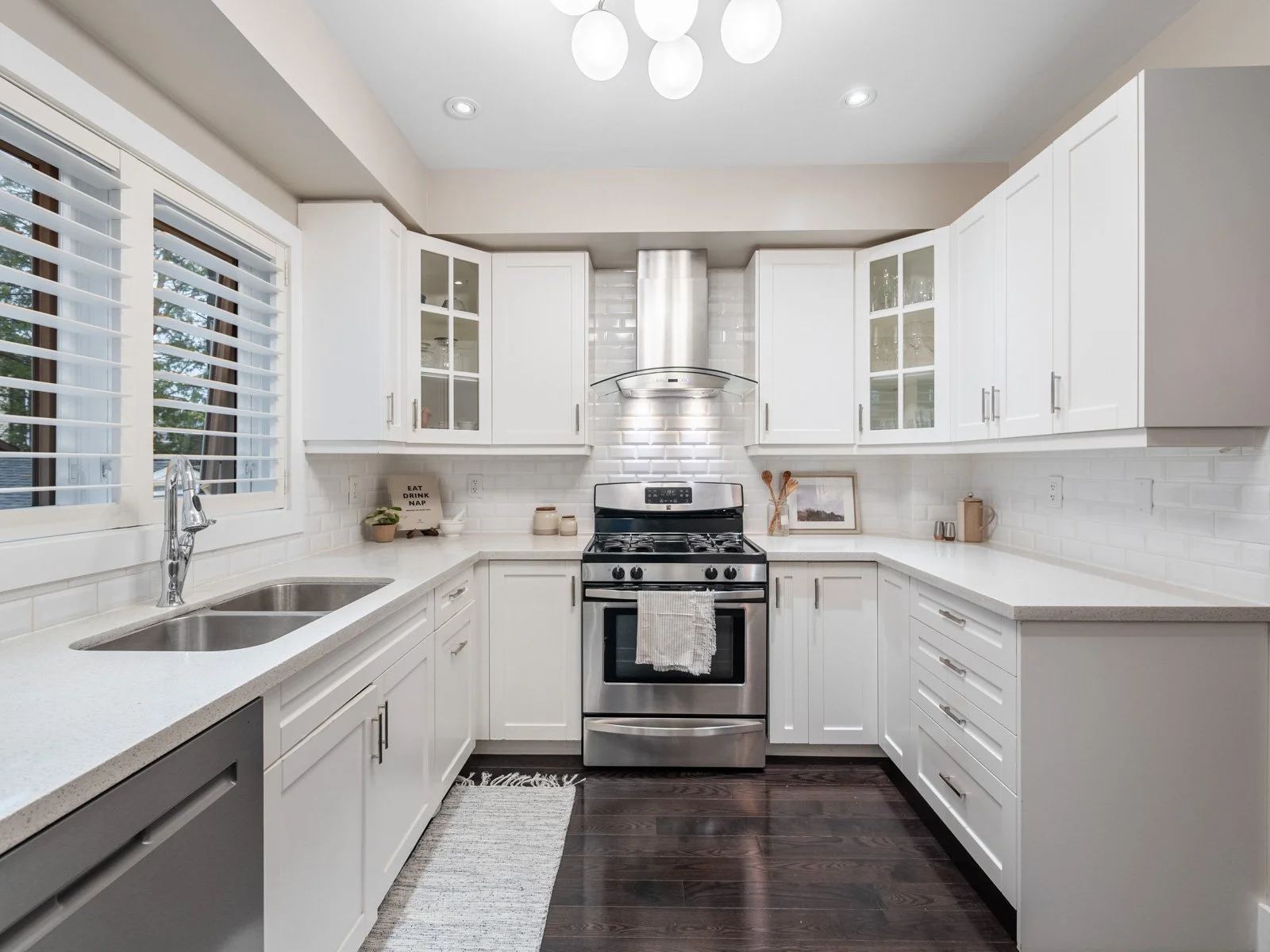 995 Greenwood Ave-27.jpg