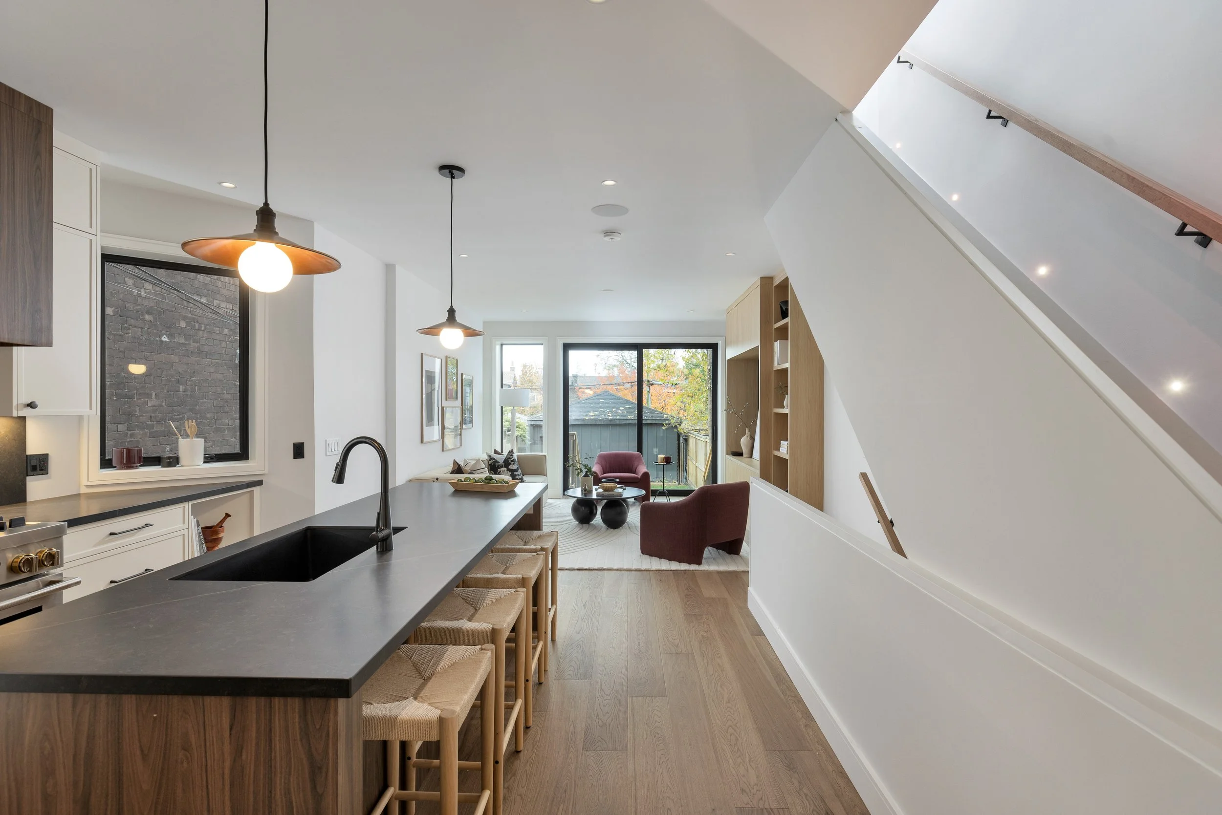 245 Withrow Ave-9.jpg