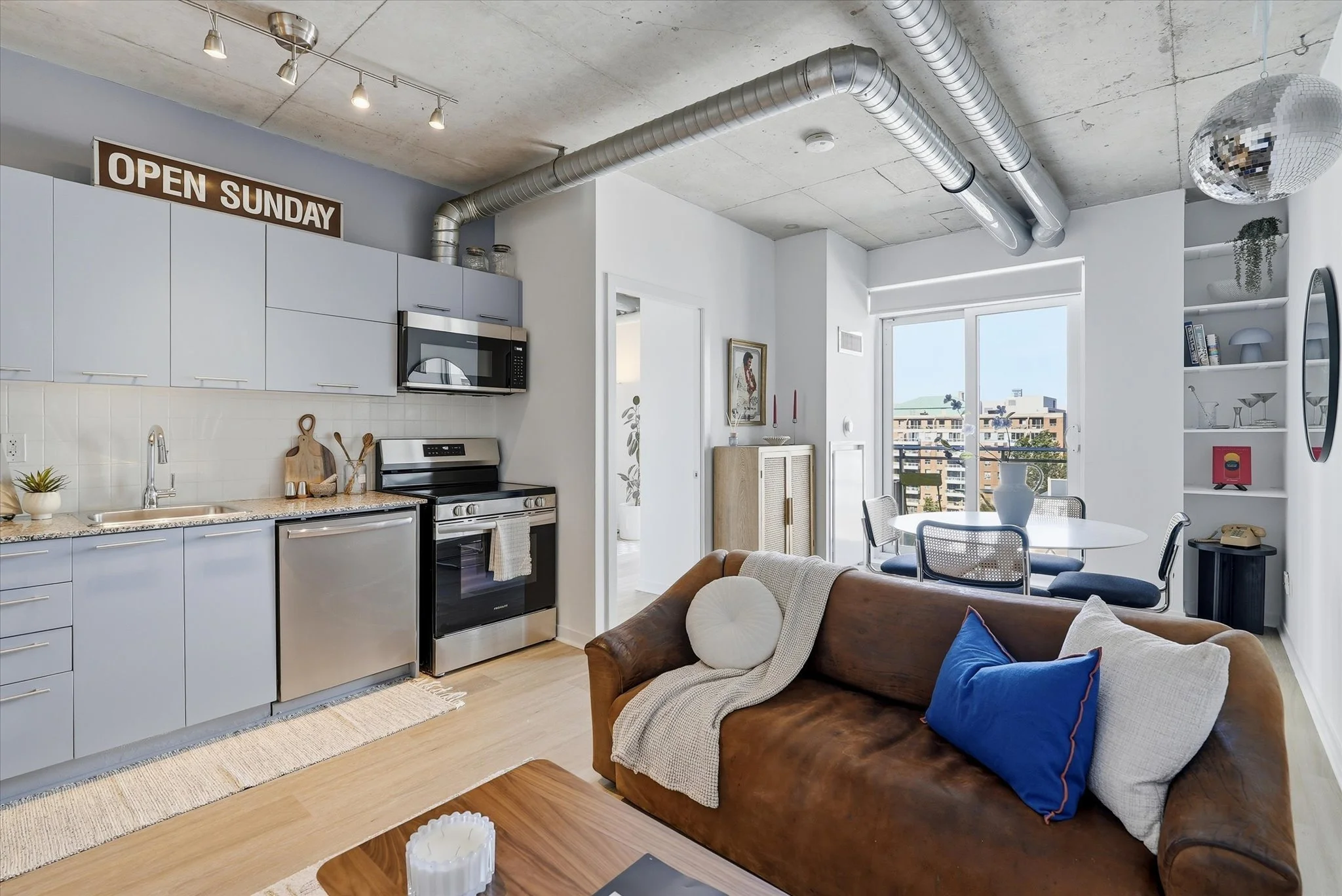 #807 - 170 Sudbury St
