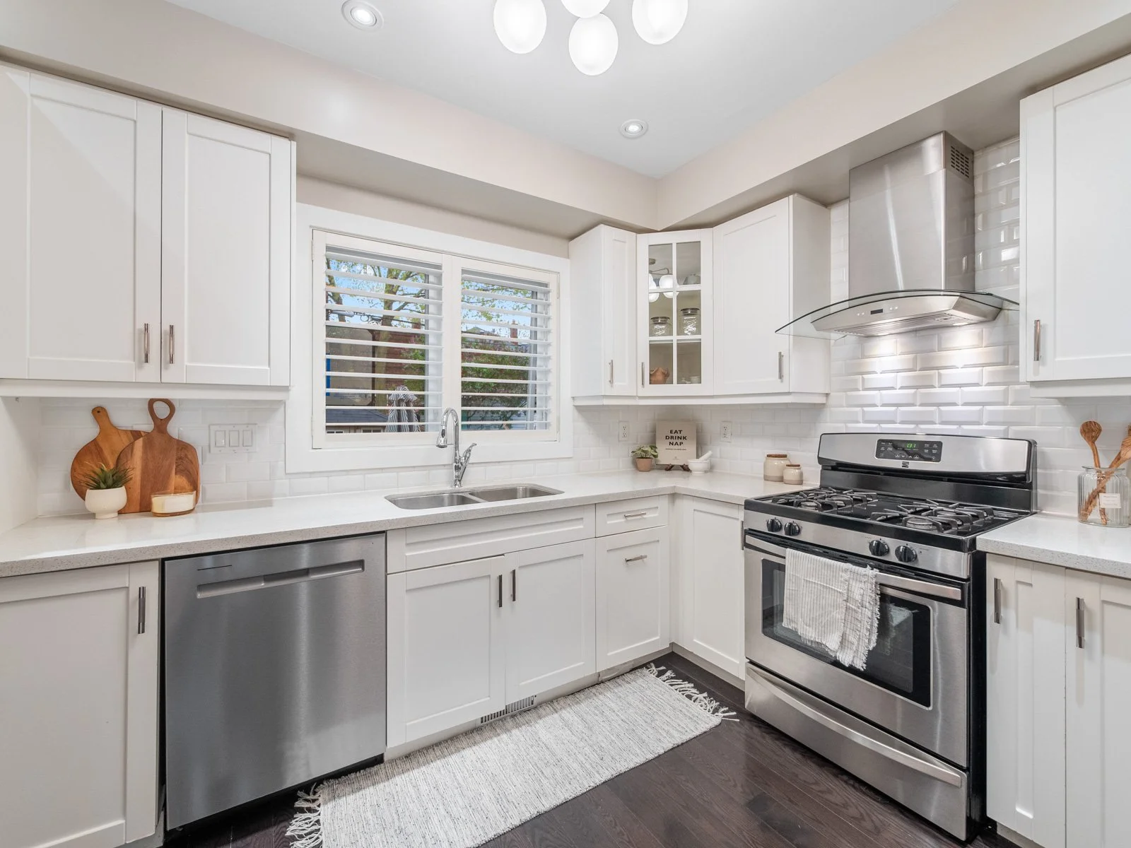 995 Greenwood Ave-28.jpg