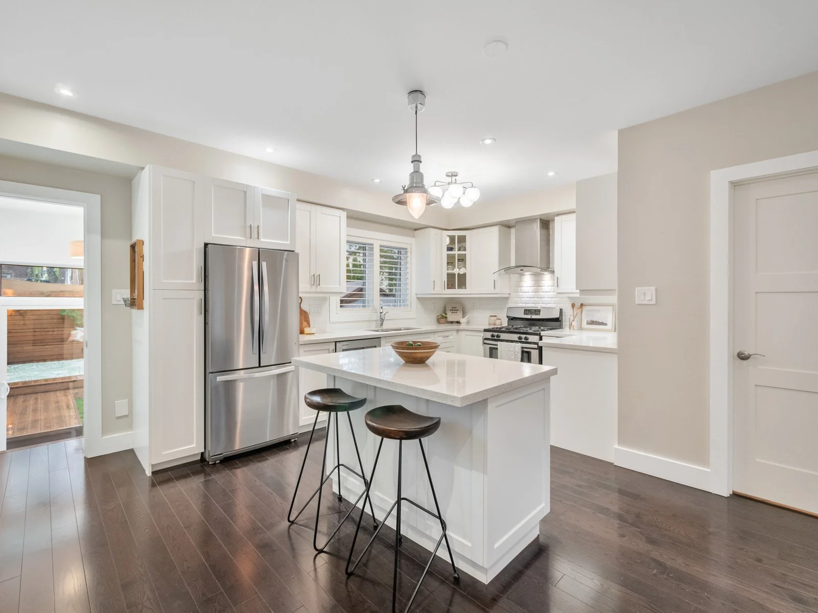 995 Greenwood Ave-22.jpg