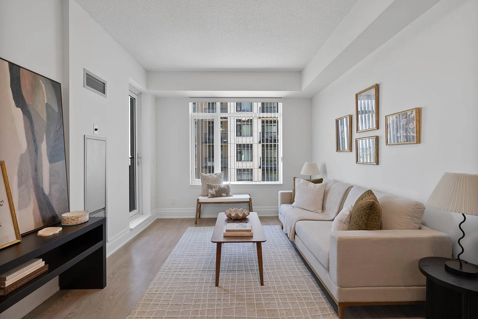 FOR SALE: #412 - 131 Upper Duke Cres