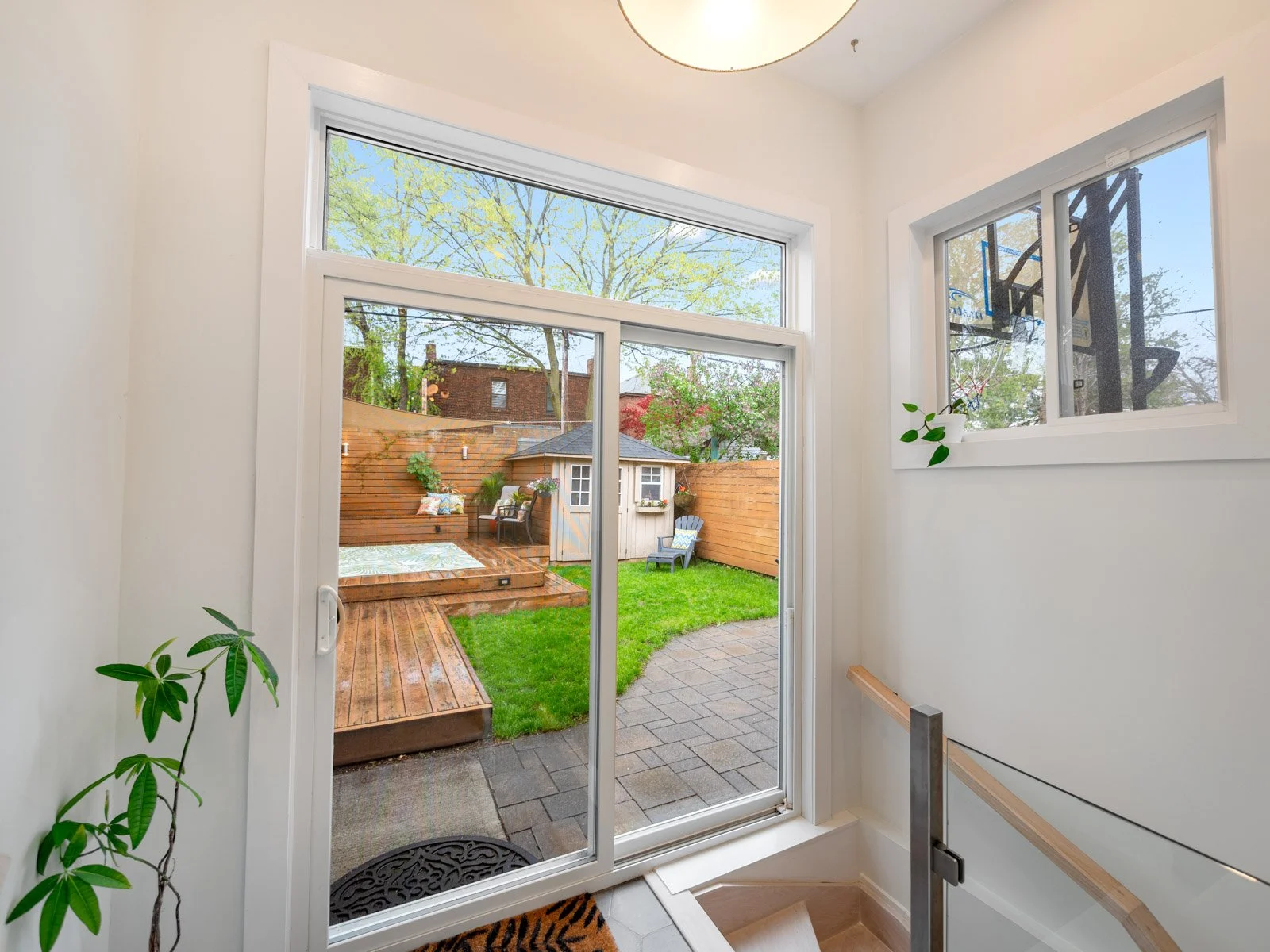 995 Greenwood Ave-46.jpg