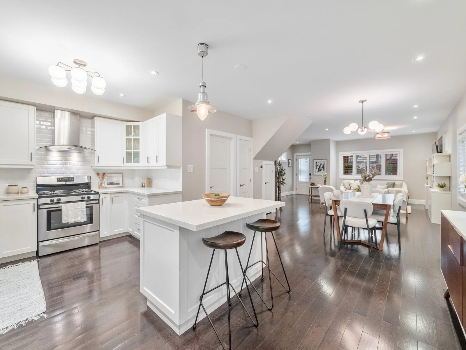 995 Greenwood Ave-24.jpg