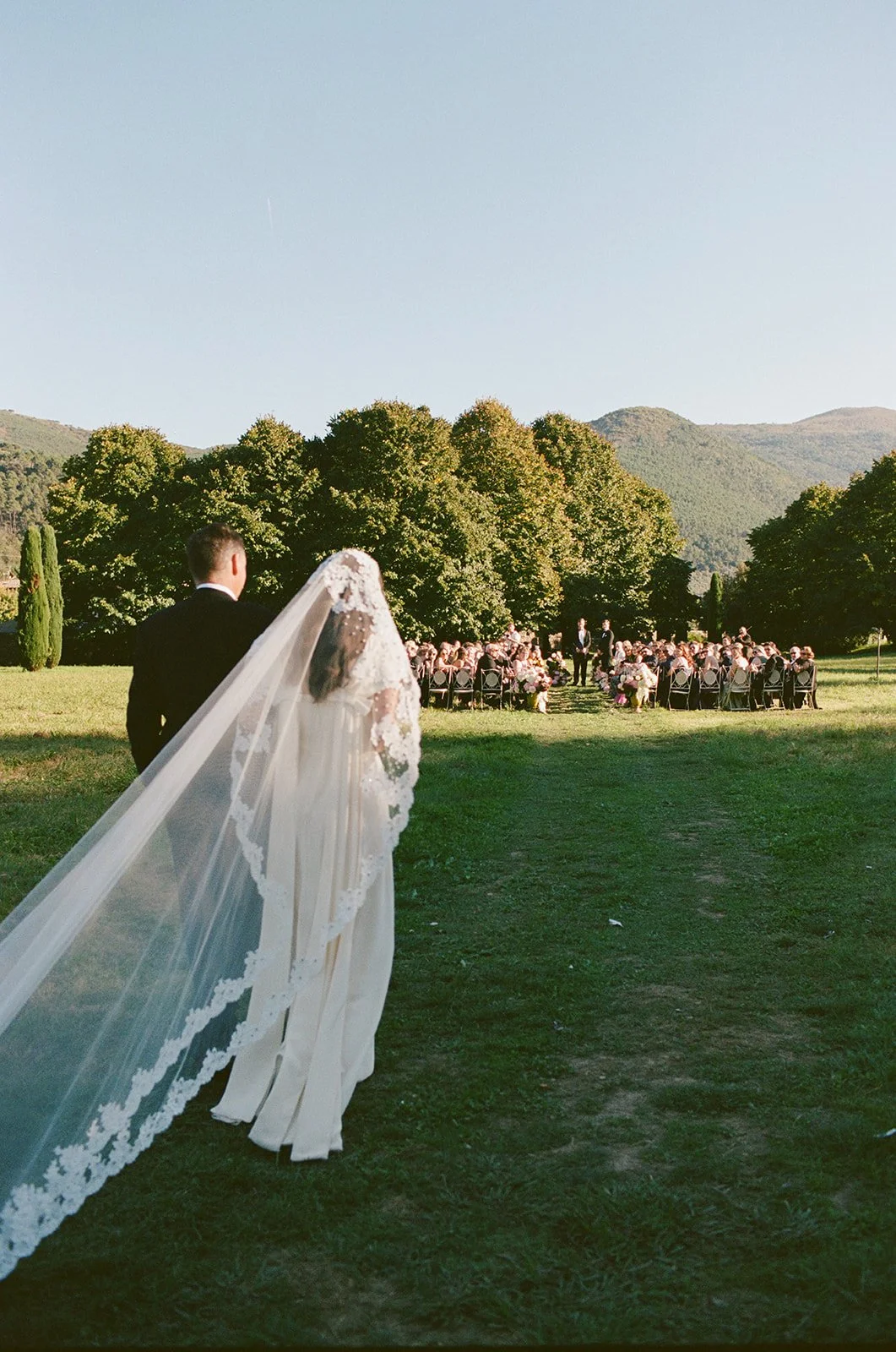 Lucca-Italy-Wedding-Film-Photographers-Potraits-By-The-Delacastros-49.jpg