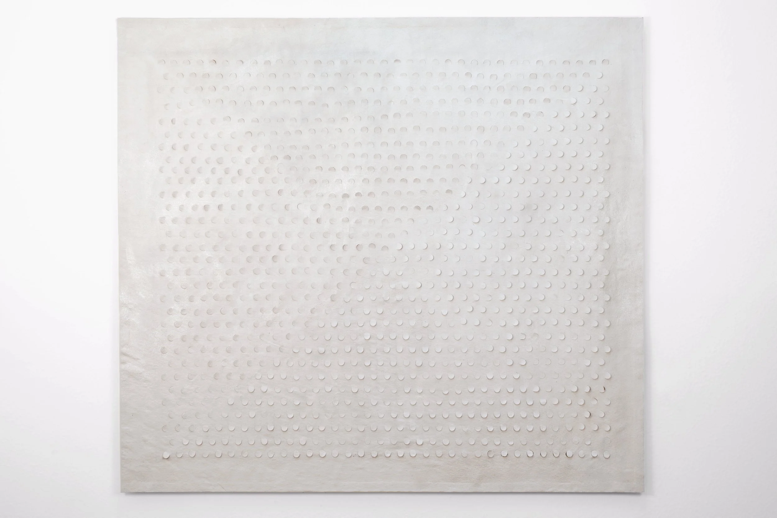 WhiteVestiges Cutfabric 52 "x 59"