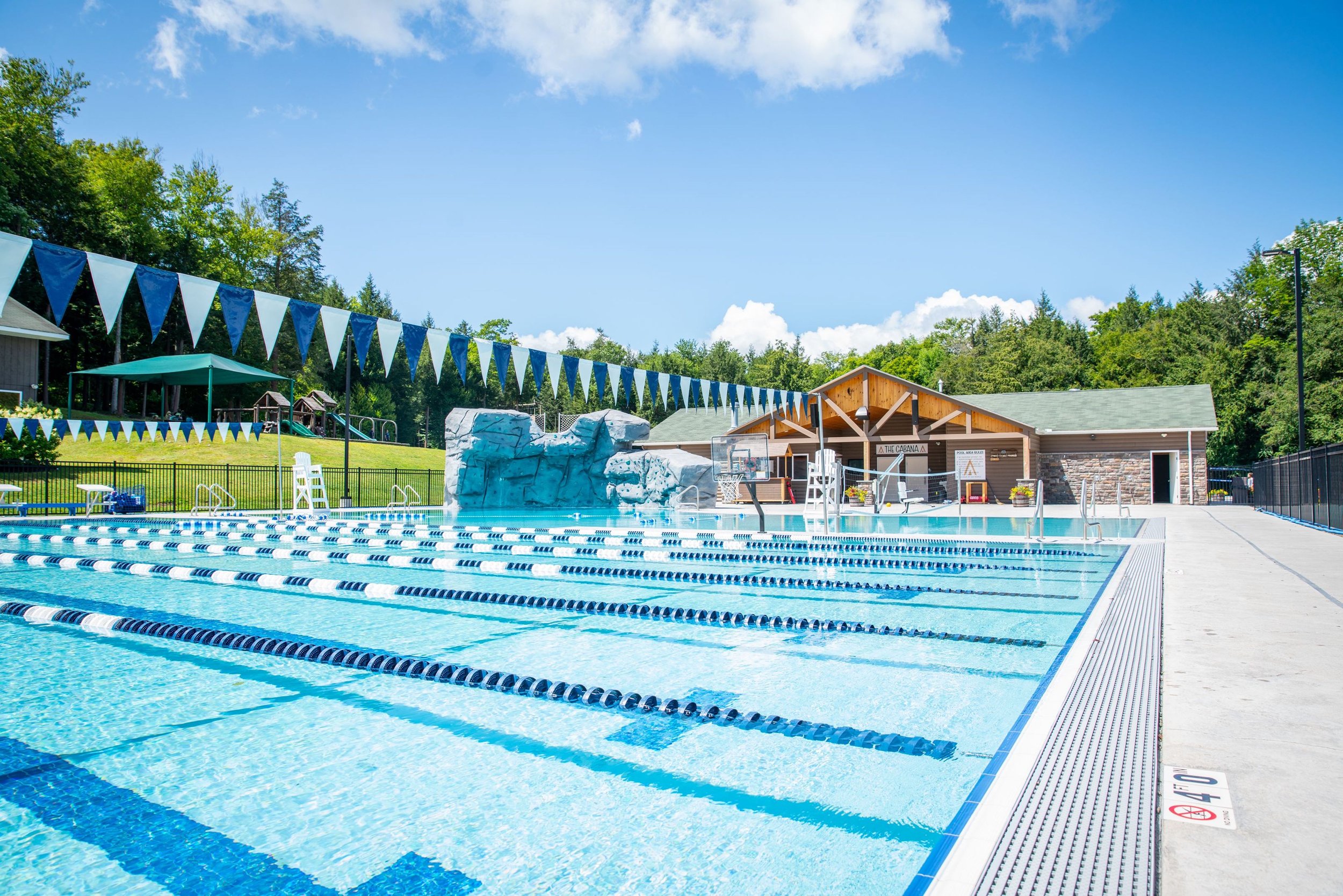 IHC_Pool_20210902_3232.jpg