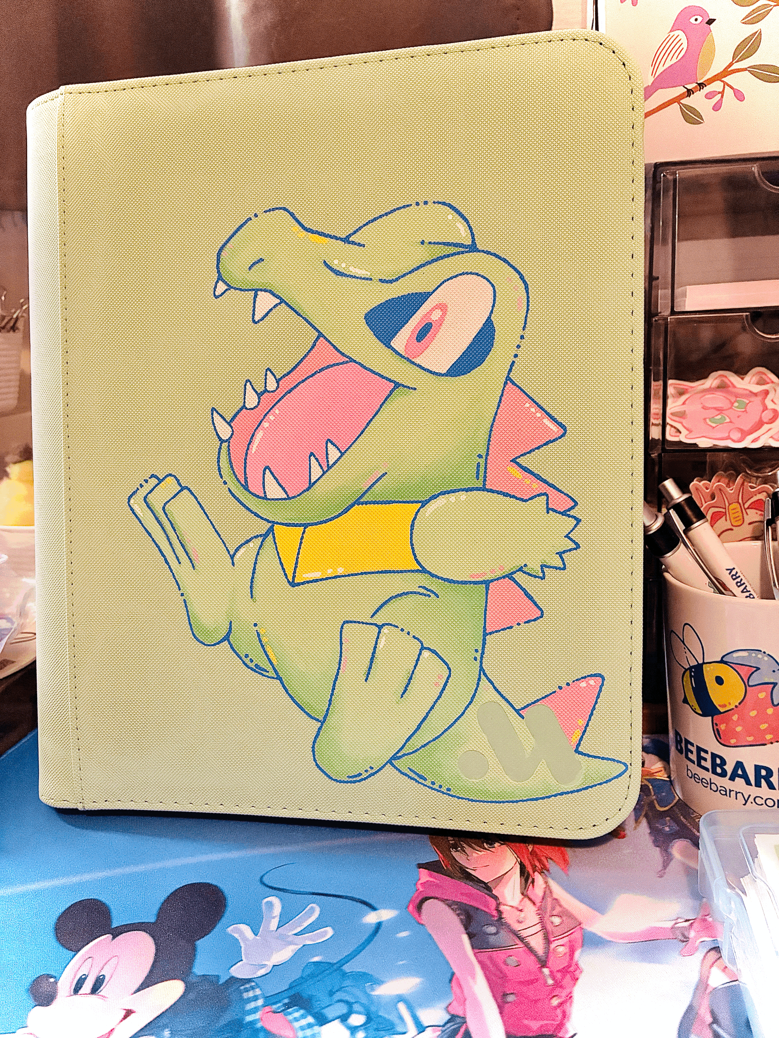 Totodile Top Loader