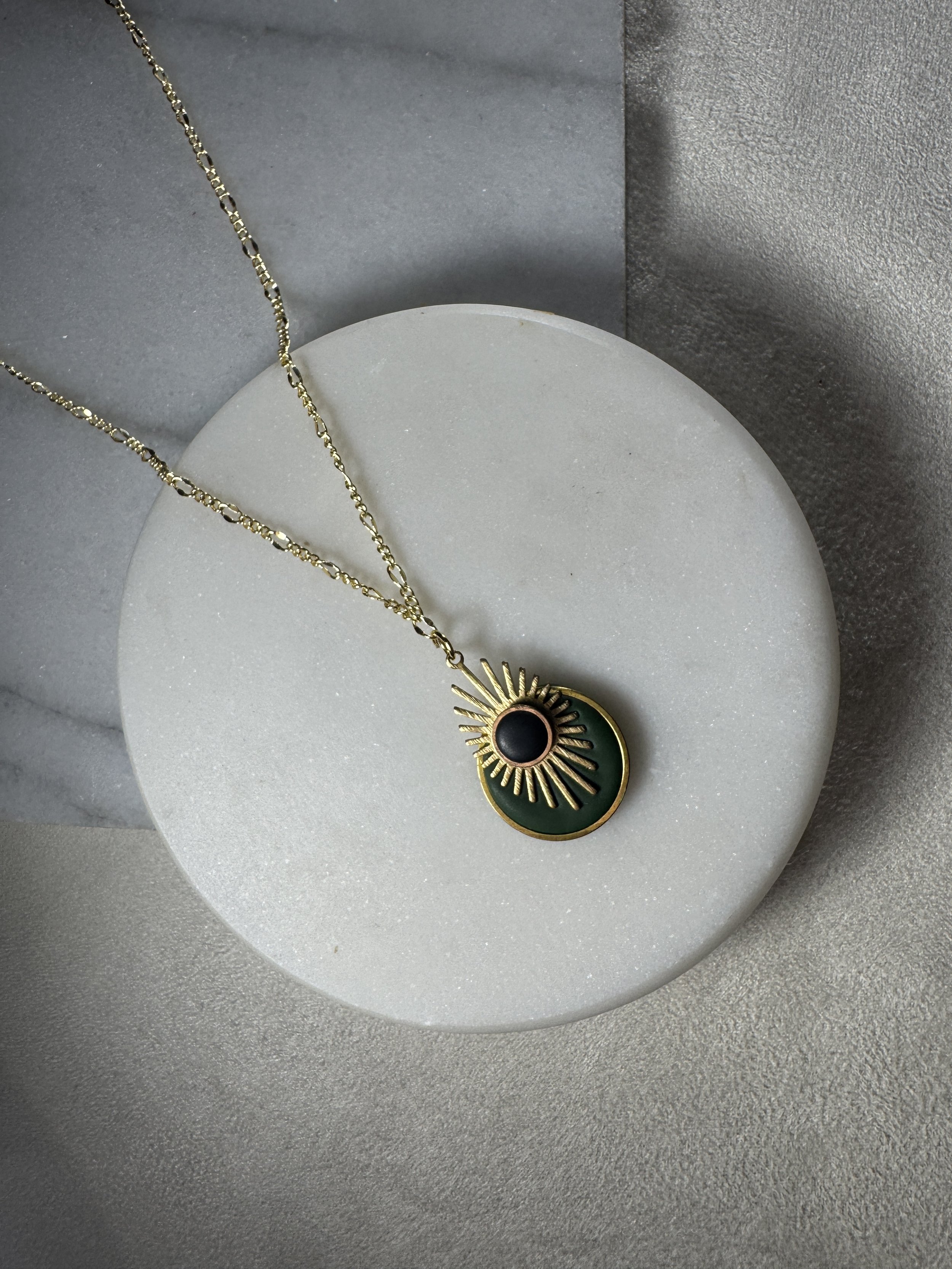 The Sunflower Necklace