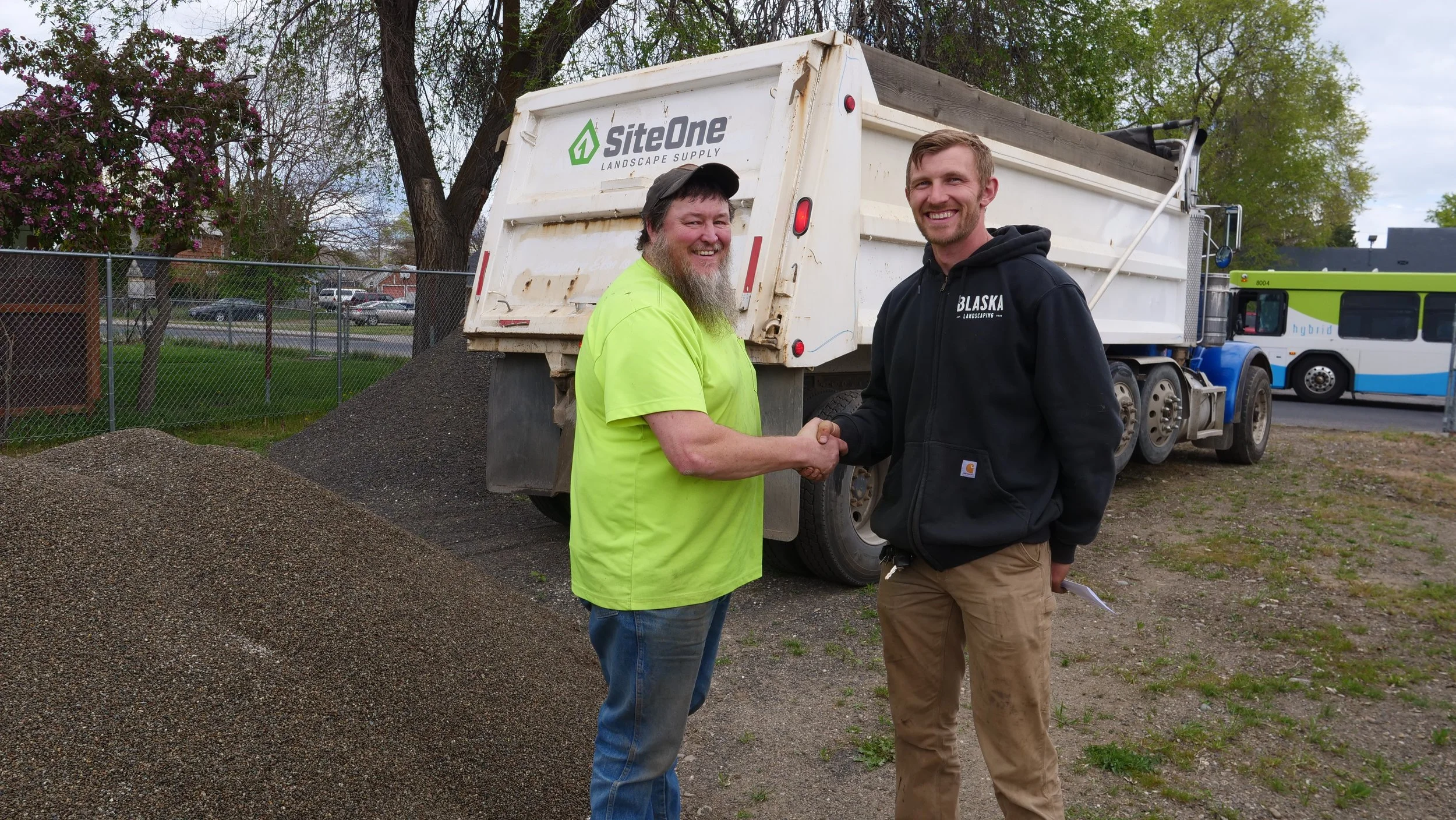 We install landscaping supplies like bark, rock, sand, mulch, sod or grass in your front or back yard for all Spokane residents in need