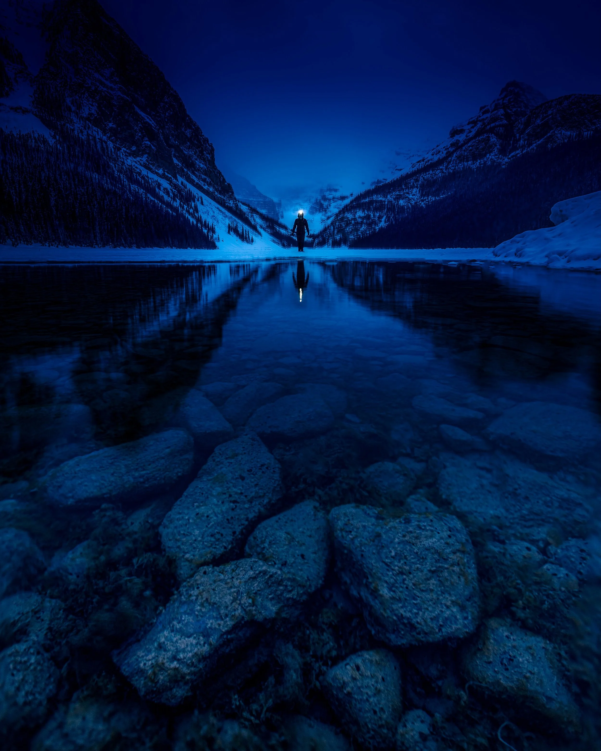 Day 2 of posting Lake Louise bangers just to piss @matt.littlewood off. 
#photography #landscapesphotography #lakelouise