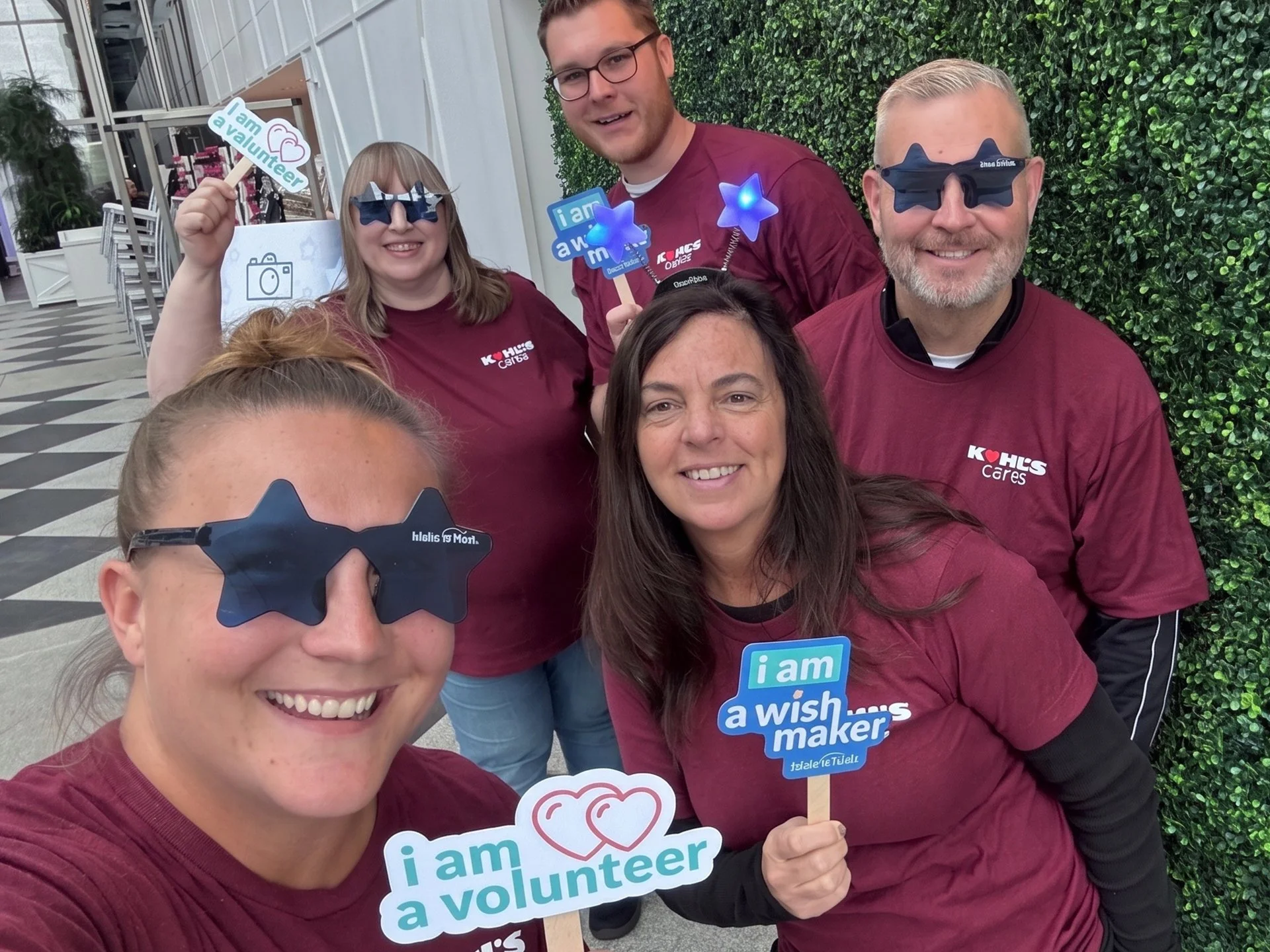 How Kohl’s Associates Gave Back During National Volunteer Month