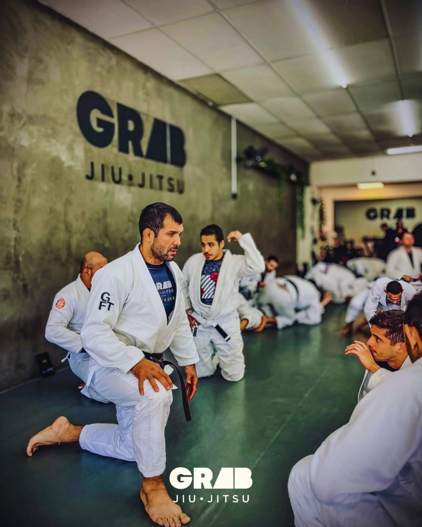 Muito aprendizado por aqui com uma das maiores referências do jiu-jitsu .
@rodolfovieira89 trouxe para esse seminário um conteúdo incrível e de uma riqueza de detalhes capaz de transformar o jogo de qualquer um para melhor