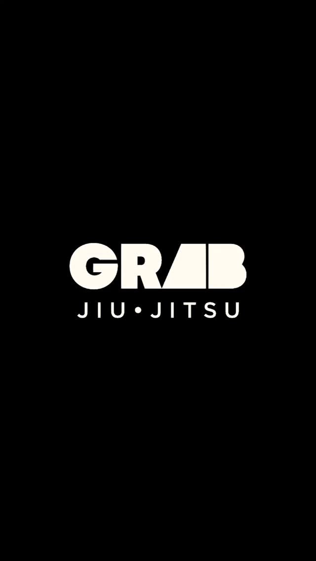 Conheça nosso grappling das 10:00h
Esse treino é aberto somente para faixas azuis em diante, pois é o treino voltado para competições .
E é muito legal, porque tem muitos praticantes por hobby que treinam