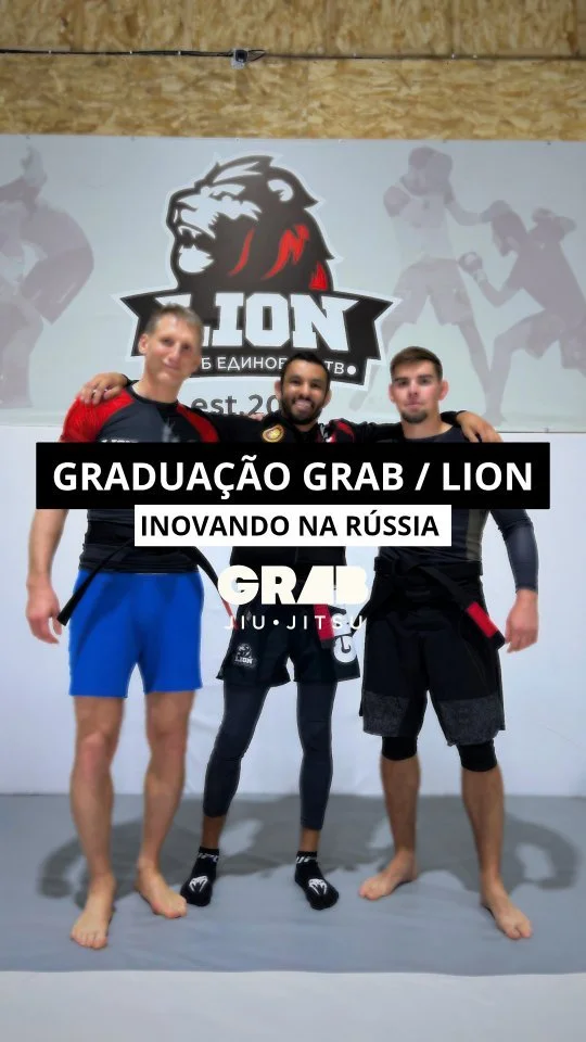 Uma parte da graduação dos adultos em nossa filial @lion_yaroslavl .
Inovamos no Brasil , e agora, nosso time GRAB/LION  também leva a inovação para a Rússia .
Um trabalho incrível está aconte