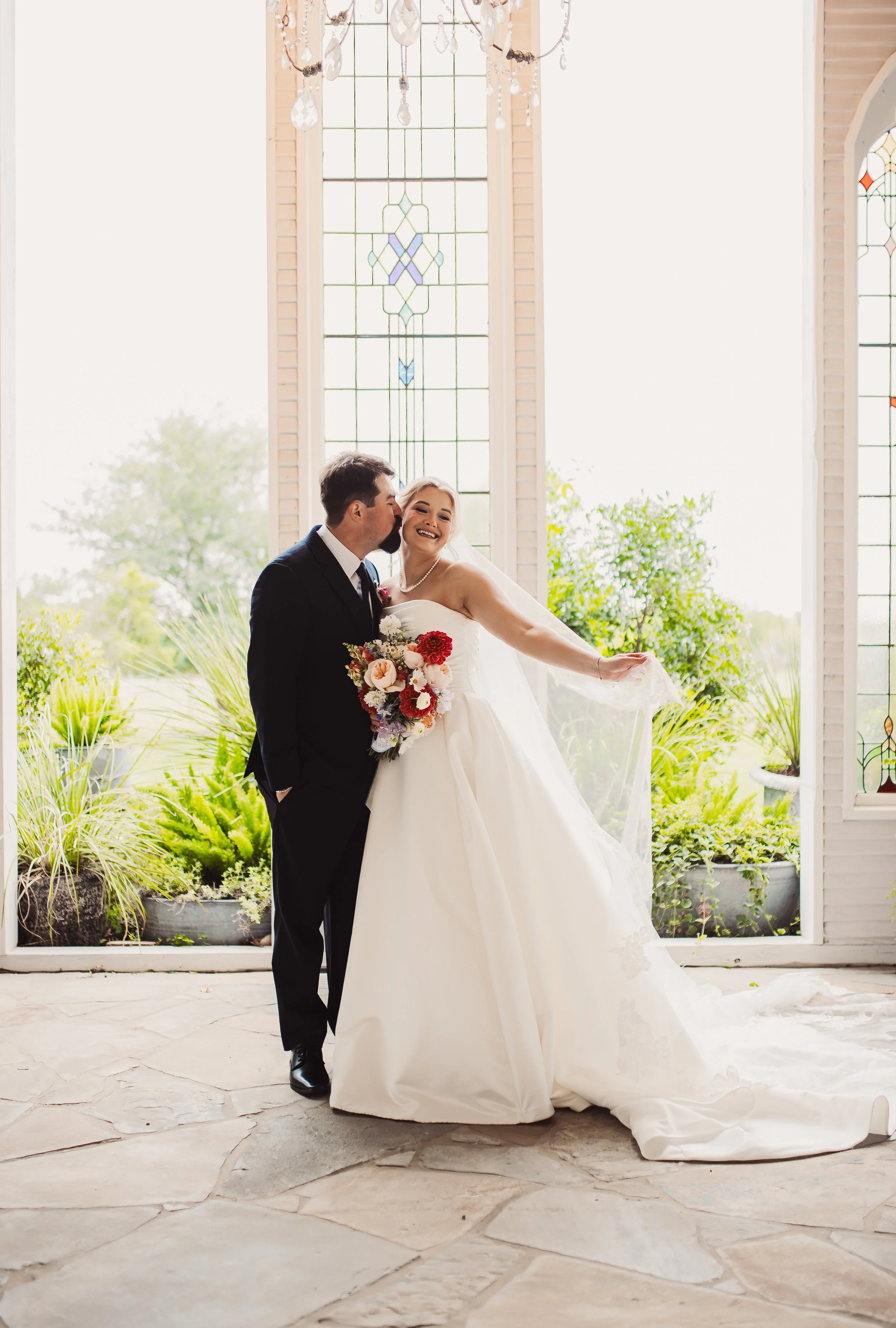 26.04.17 Wedding Edits-132.jpg