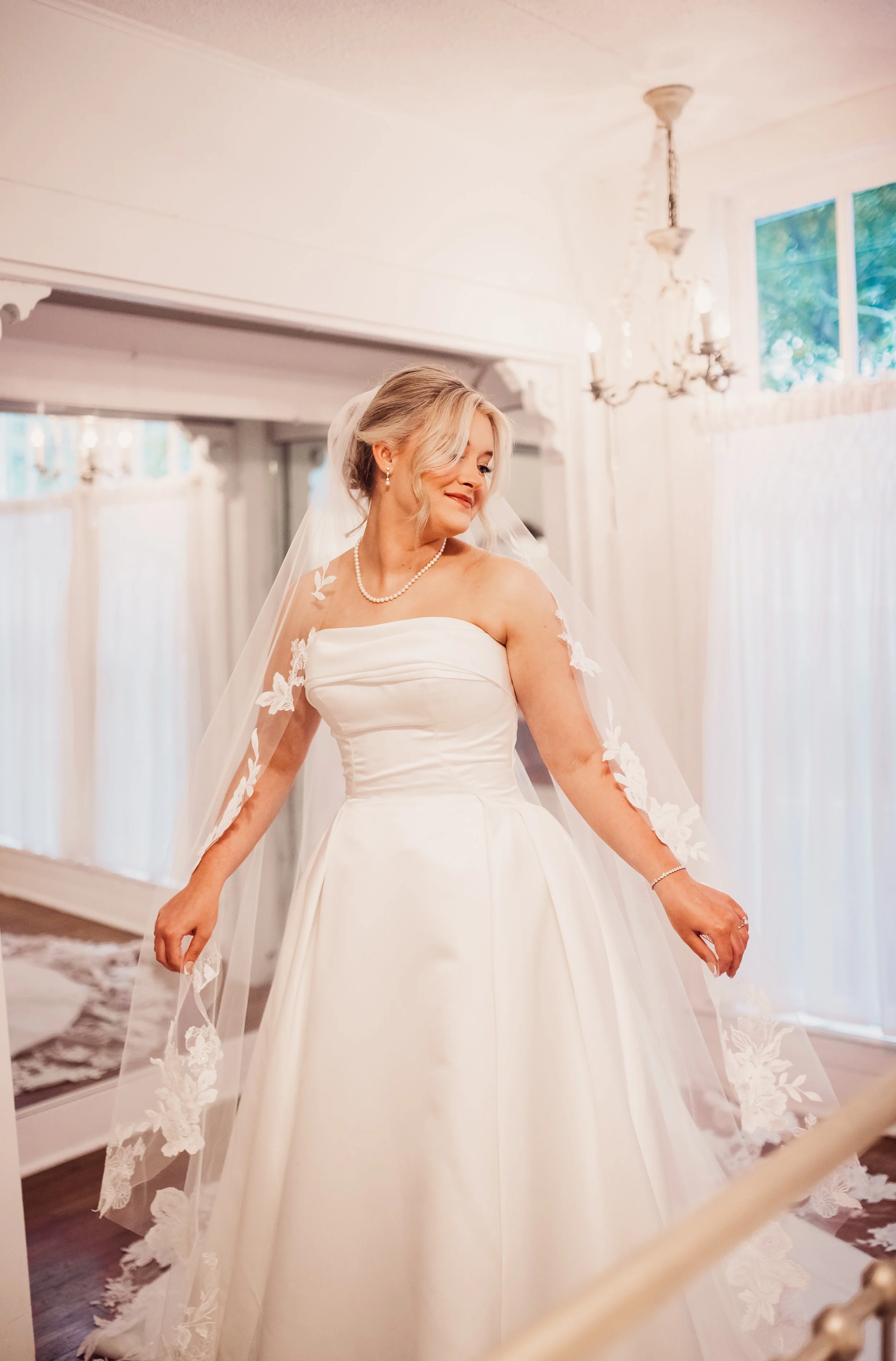 26.04.17 Wedding Edits-95.jpg