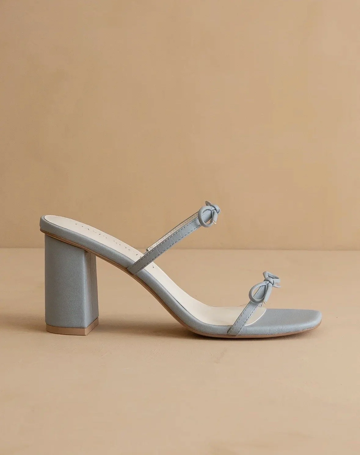 The Wendy | Blue Double Strap Bow Heels