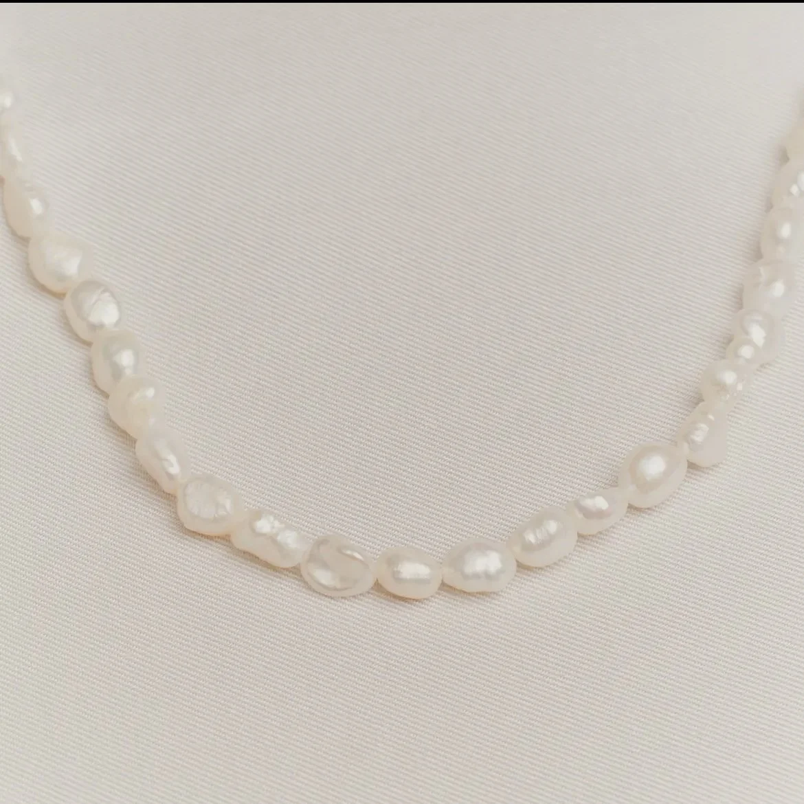 estee choker 4.jpg