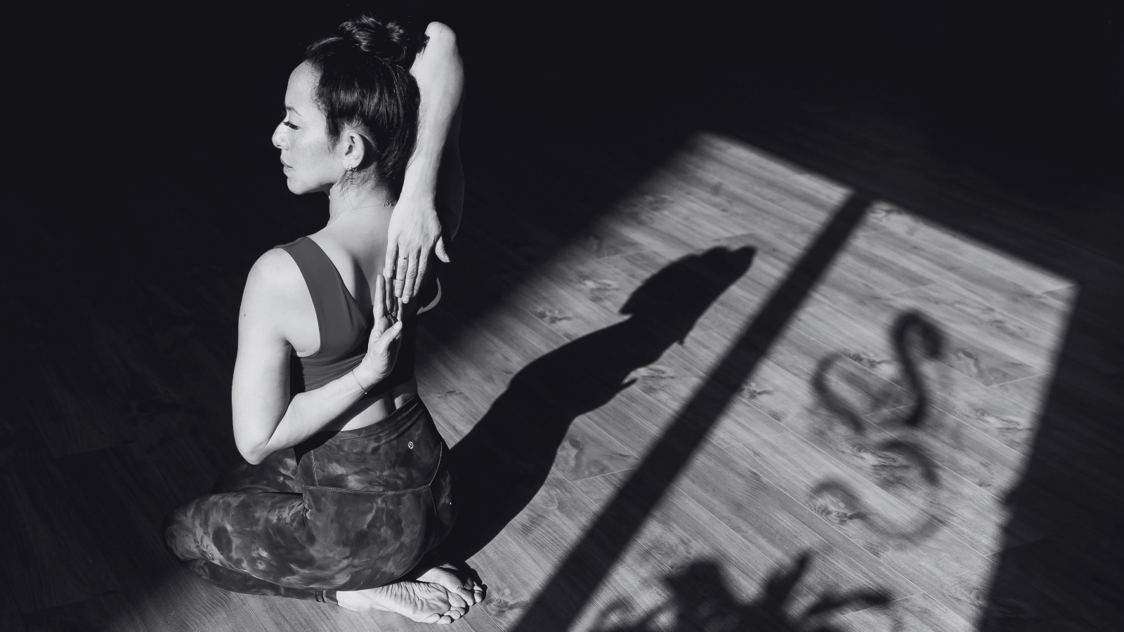 Jivamukti Practice with Hachi Yu